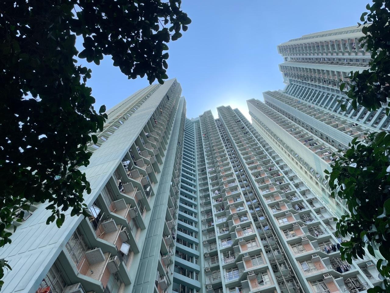濫用公屋｜房委會26戶瞞報內地物業須遷出房協錄16宗10戶不用搬