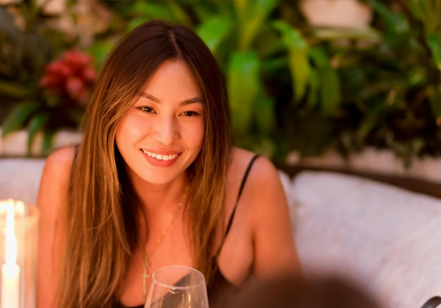 30歲華人郭如意Lucy Guo超越Taylor Swift成最年輕女Billionaire