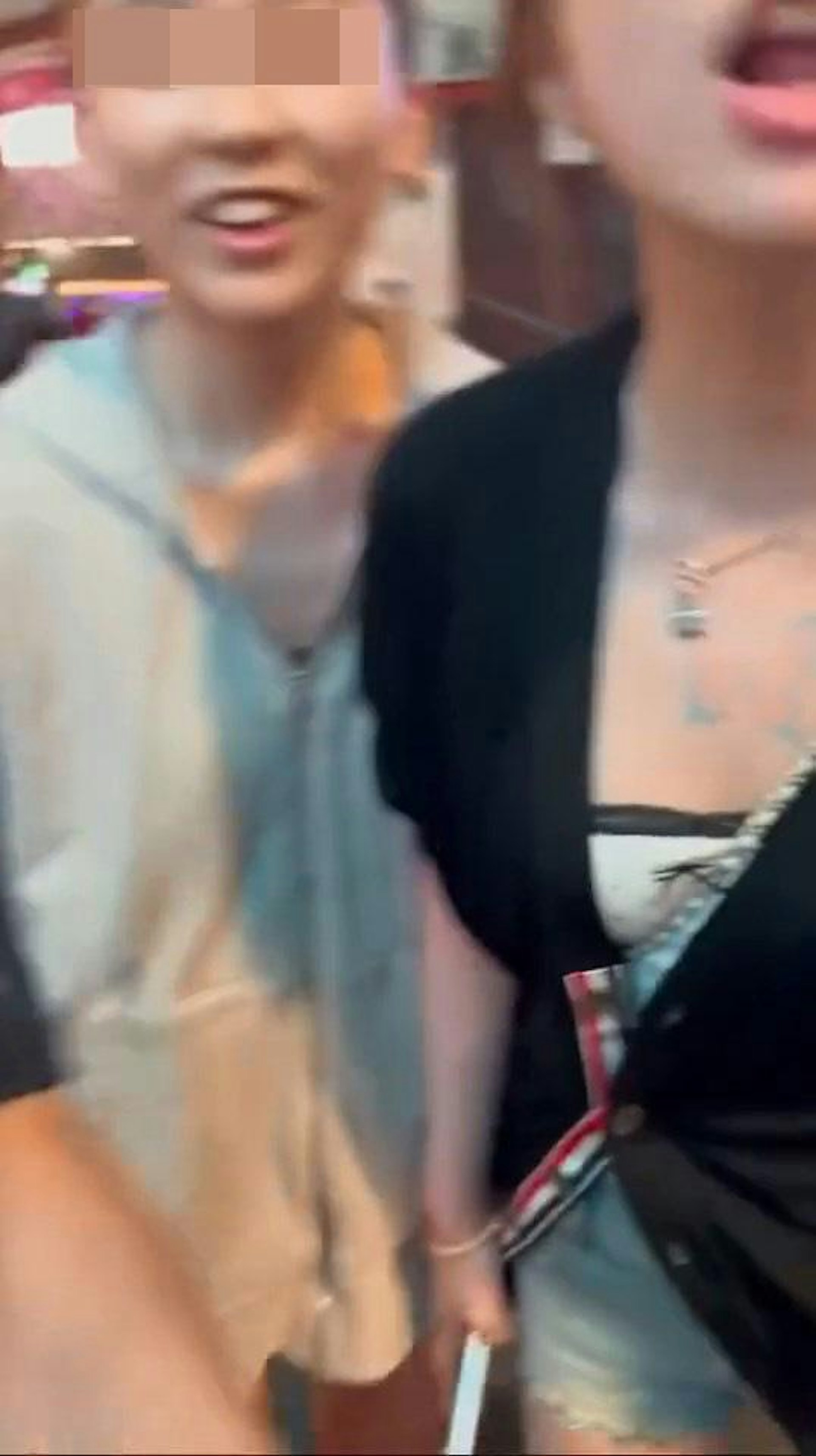 樓主回覆留言時揭露事件原由,指雙方因碰撞及眼神問題觸發爭執。(hey_iam_vivi/threads影片截圖)