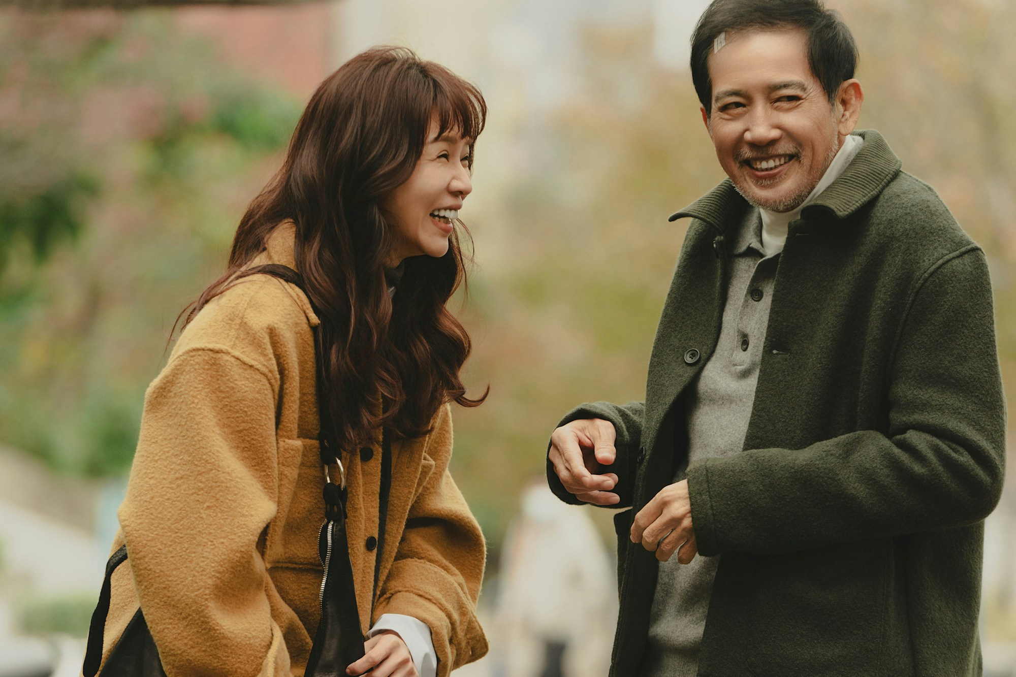 5月有多檔好戲，當中包括謝盈萱、秦漢主演的新劇《忘了我記得》。（《忘了我記得》劇照）