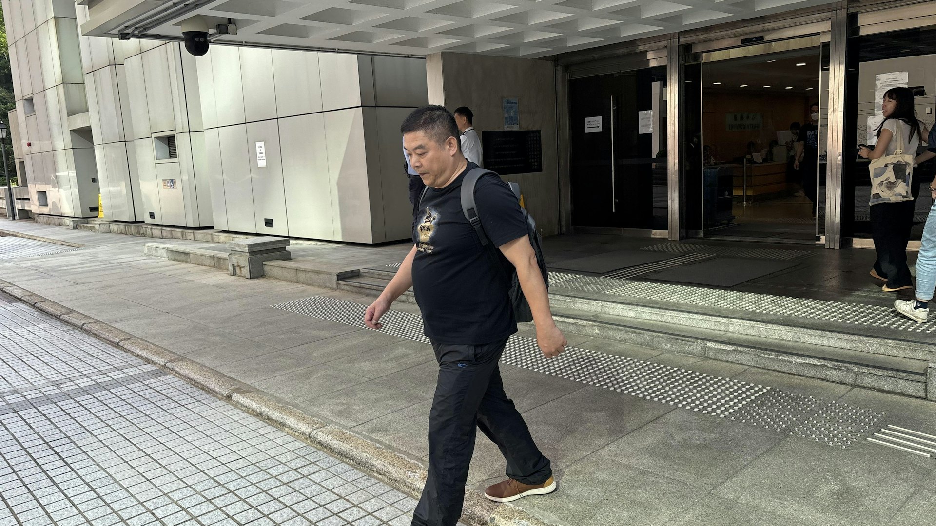 未付賠償被申請破產 張健華指將就民事案上訴 破產案押後再訊 未付賠償被申請破產 張健華指將就民事案上訴 破產案押後再訊
