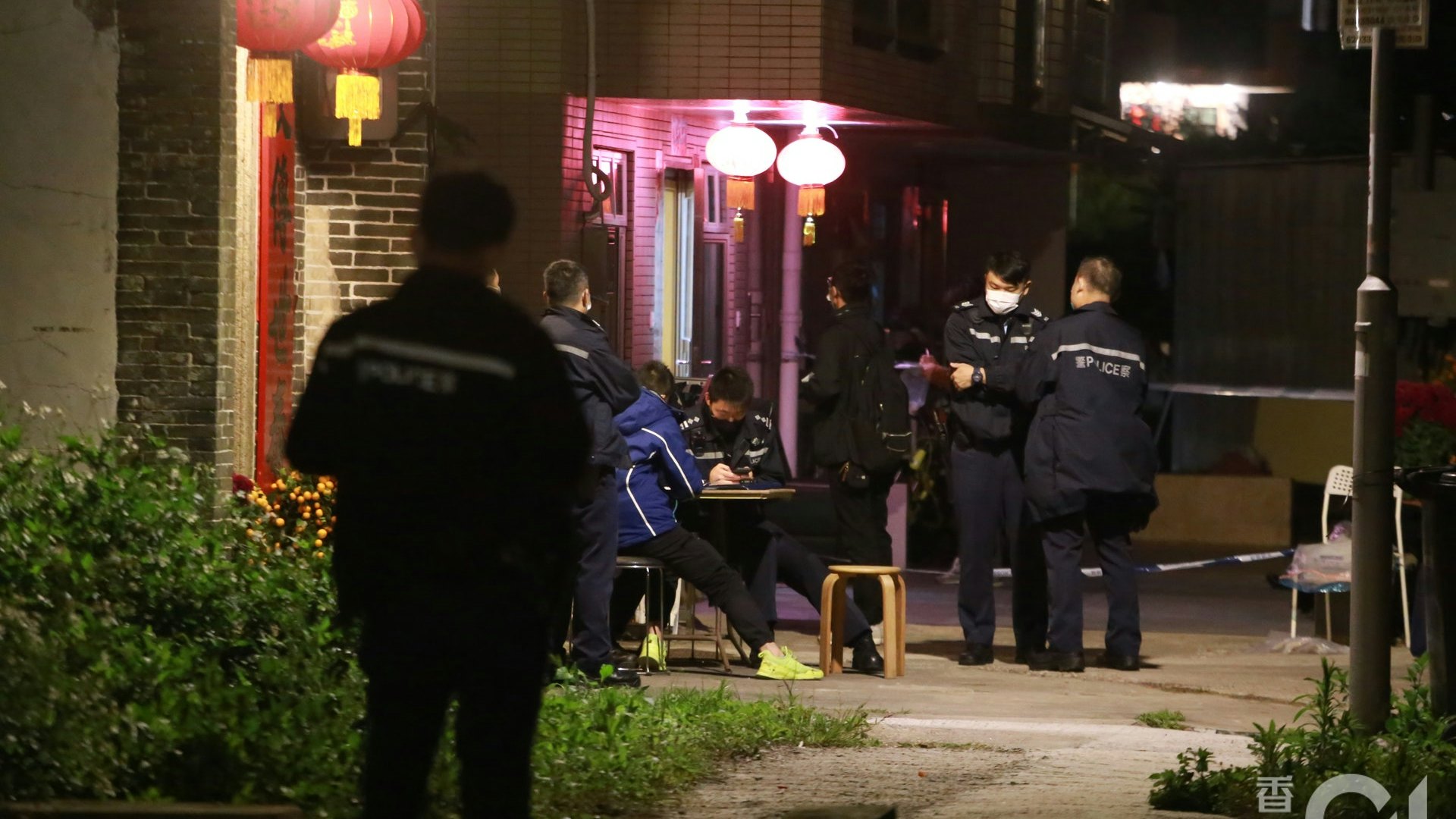 大埔殺兄案|胞姐指被告從沒有照顧母親 經濟欠佳獲其他兄弟接濟 大埔殺兄案|胞姐指被告從沒有照顧母親 經濟欠佳獲其他兄弟接濟