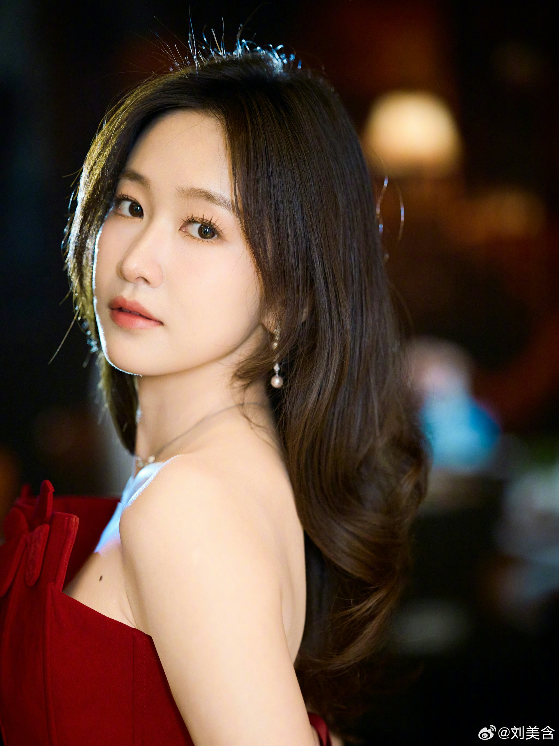 劉美含被爆二手市集賣假貨。(劉美含微博圖片) 劉美含被爆二手市集賣假貨。(劉美含微博圖片)
