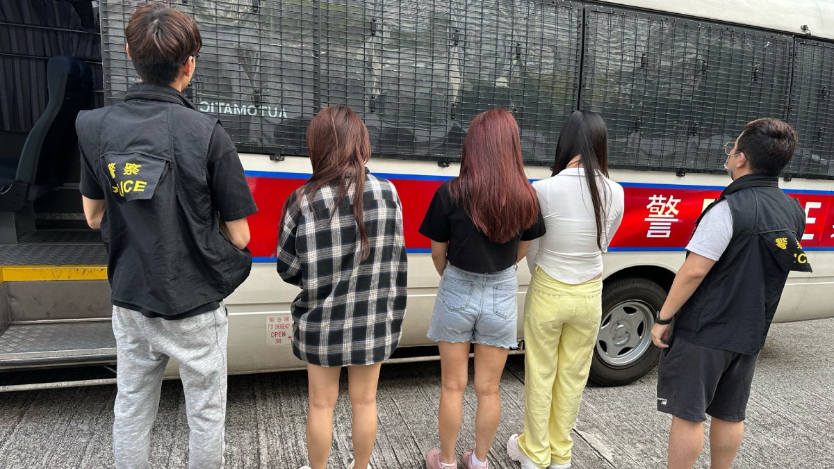 警荃灣沙咀道搗淫窟拘4女　檢按摩油按摩床毛巾等