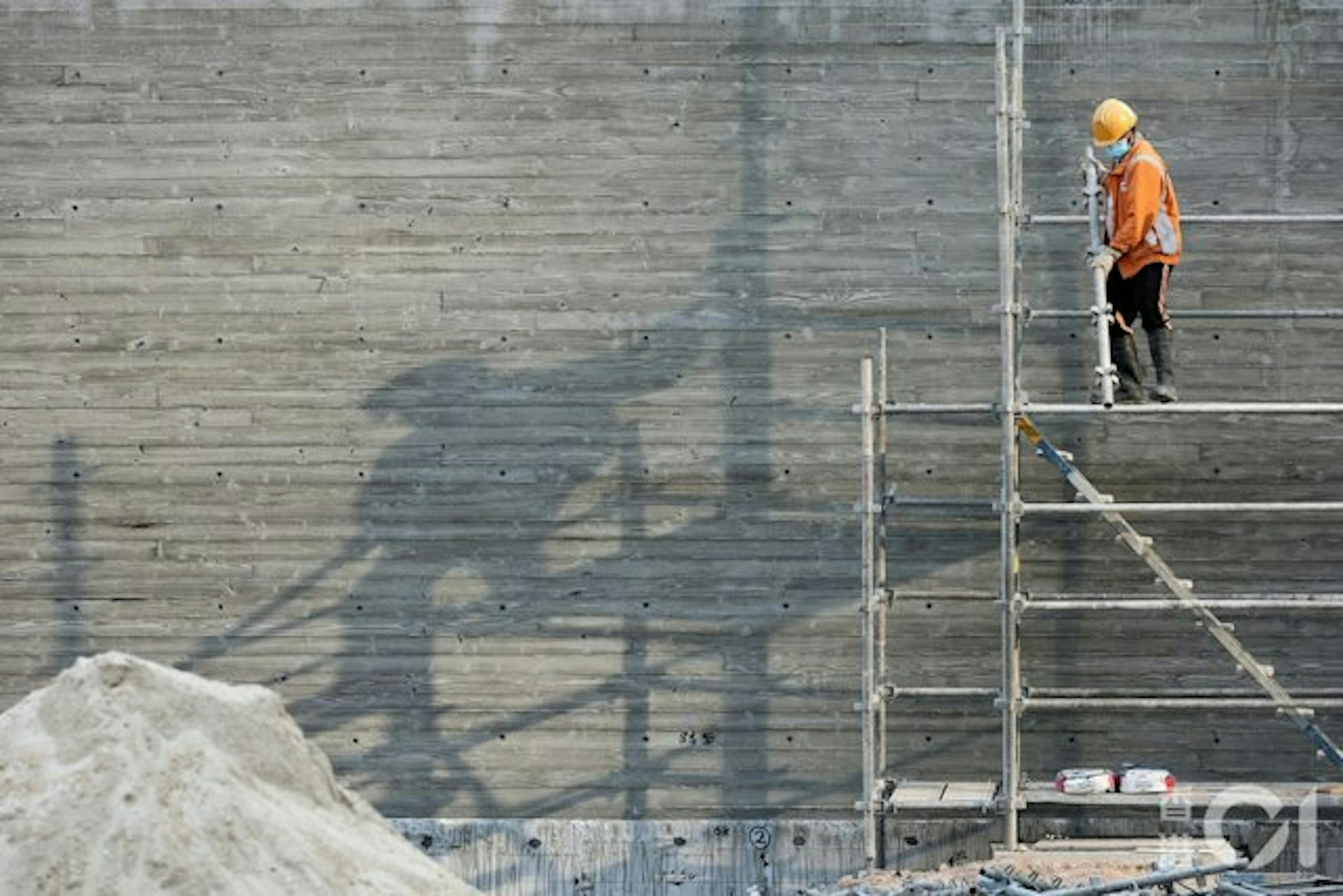 建造業:行業失業率惡化 本地私營工程減少所致 籲精準輸入外勞