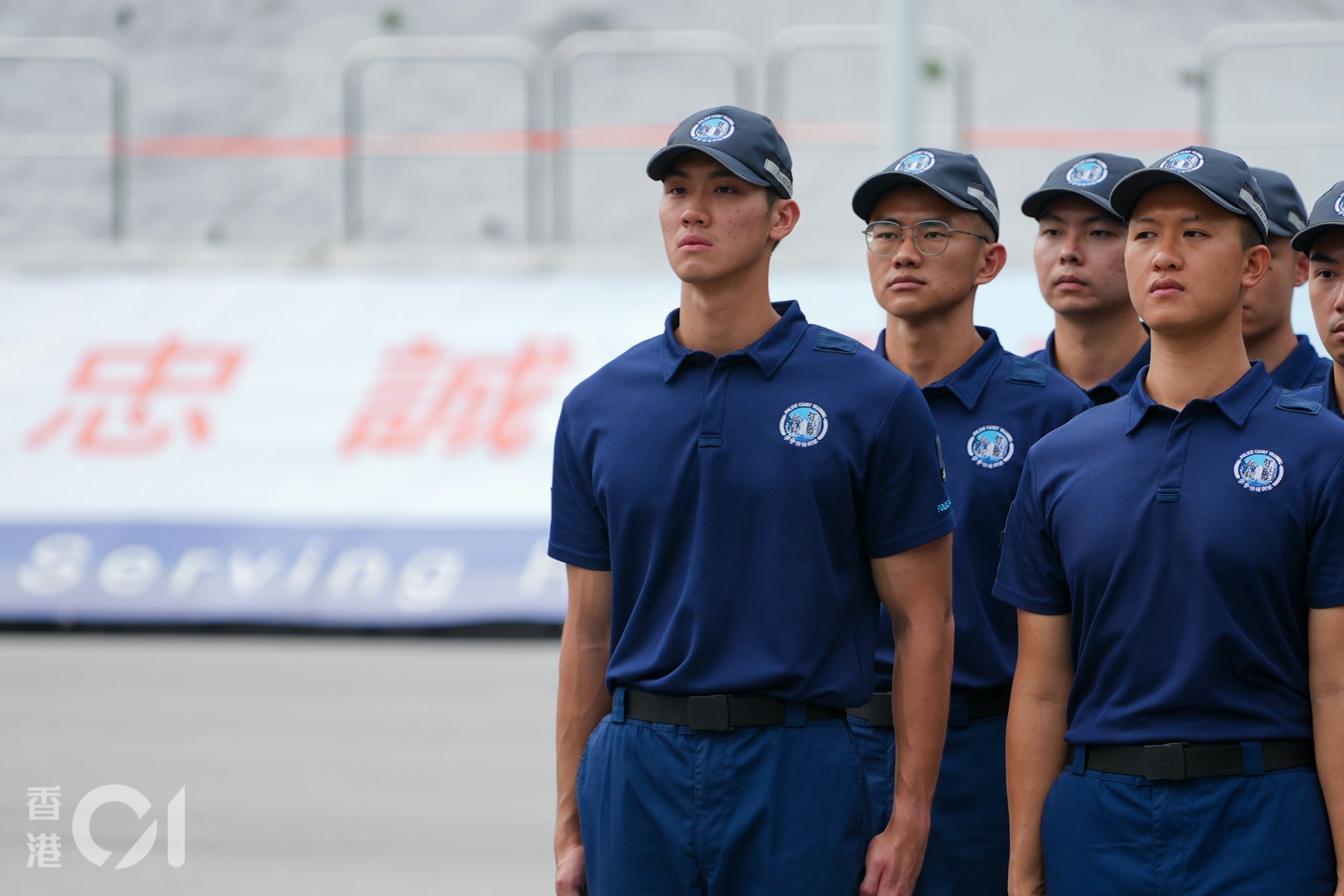 首屆學警預備課程共116名學員今日(5月3日)畢業,在香港警察學院舉行結業會操。(黃浩謙攝) 首屆學警預備課程共116名學員今日(5月3日)畢業,在香港警察學院舉行結業會操。(黃浩謙攝)