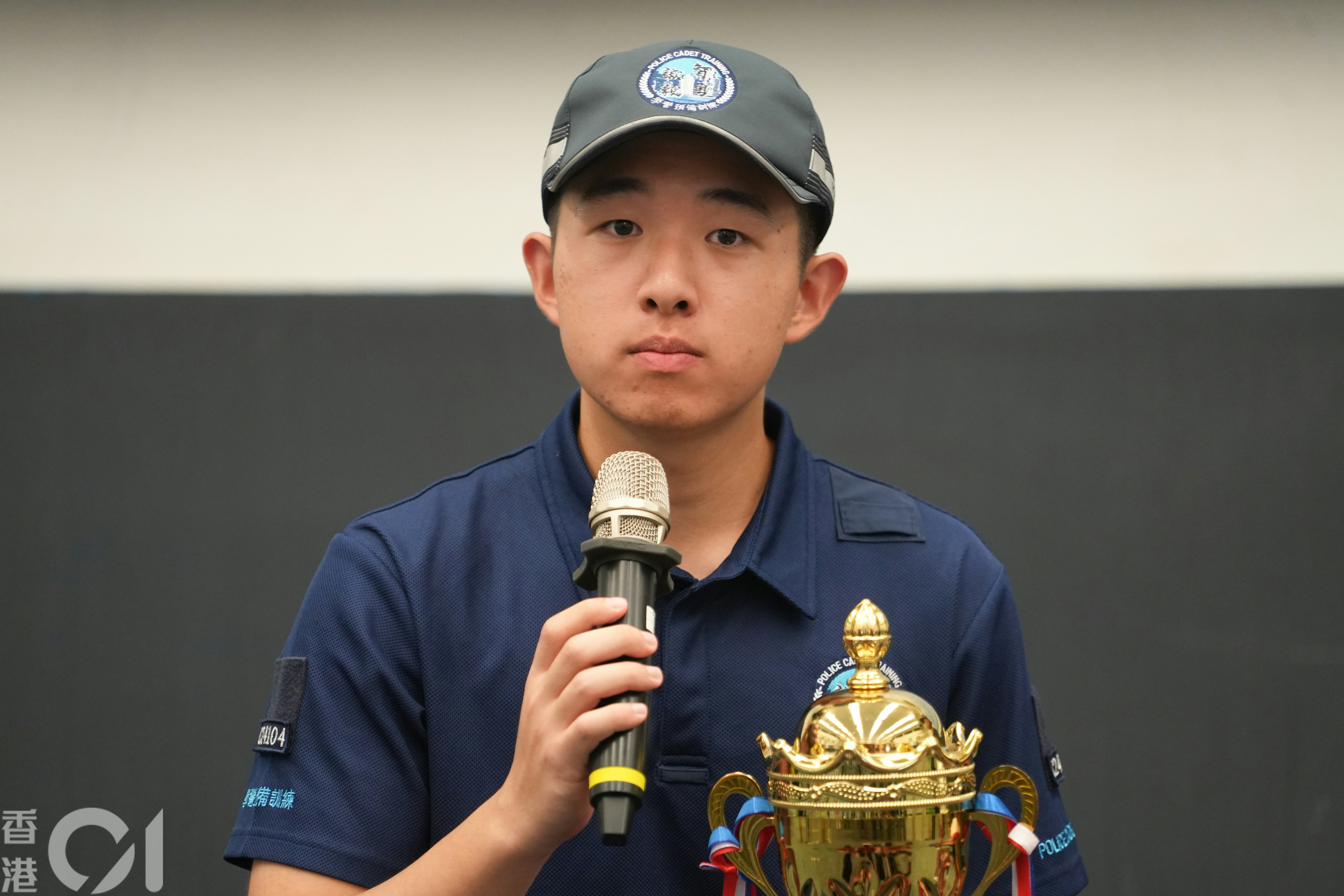 程炫讚揚︰「呢個課程真正令我哋由青年轉變做成年。」（黃浩謙攝）