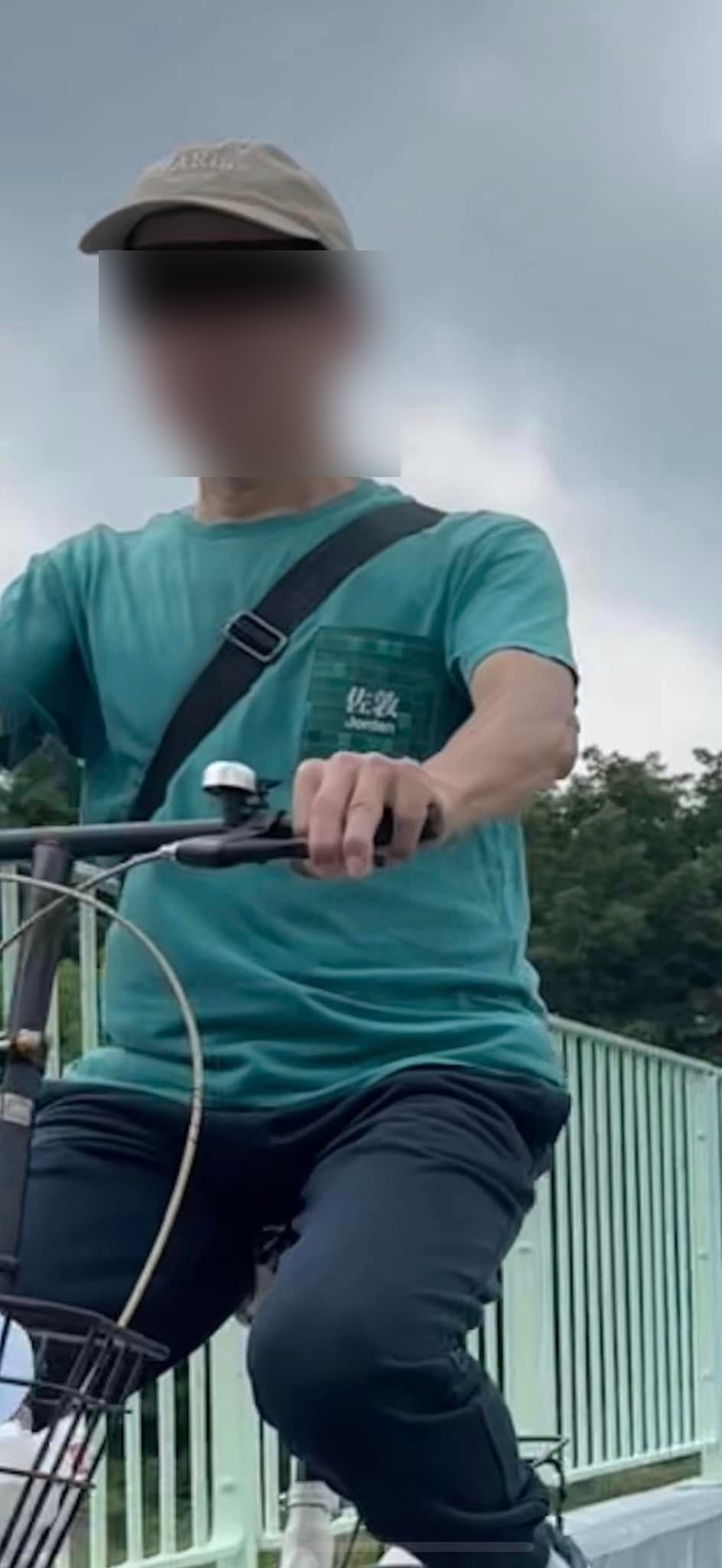 發帖者公開涉事可疑男子的照片。（Facebook 領養 / 走失 / 暫托動物  Tang Tang）