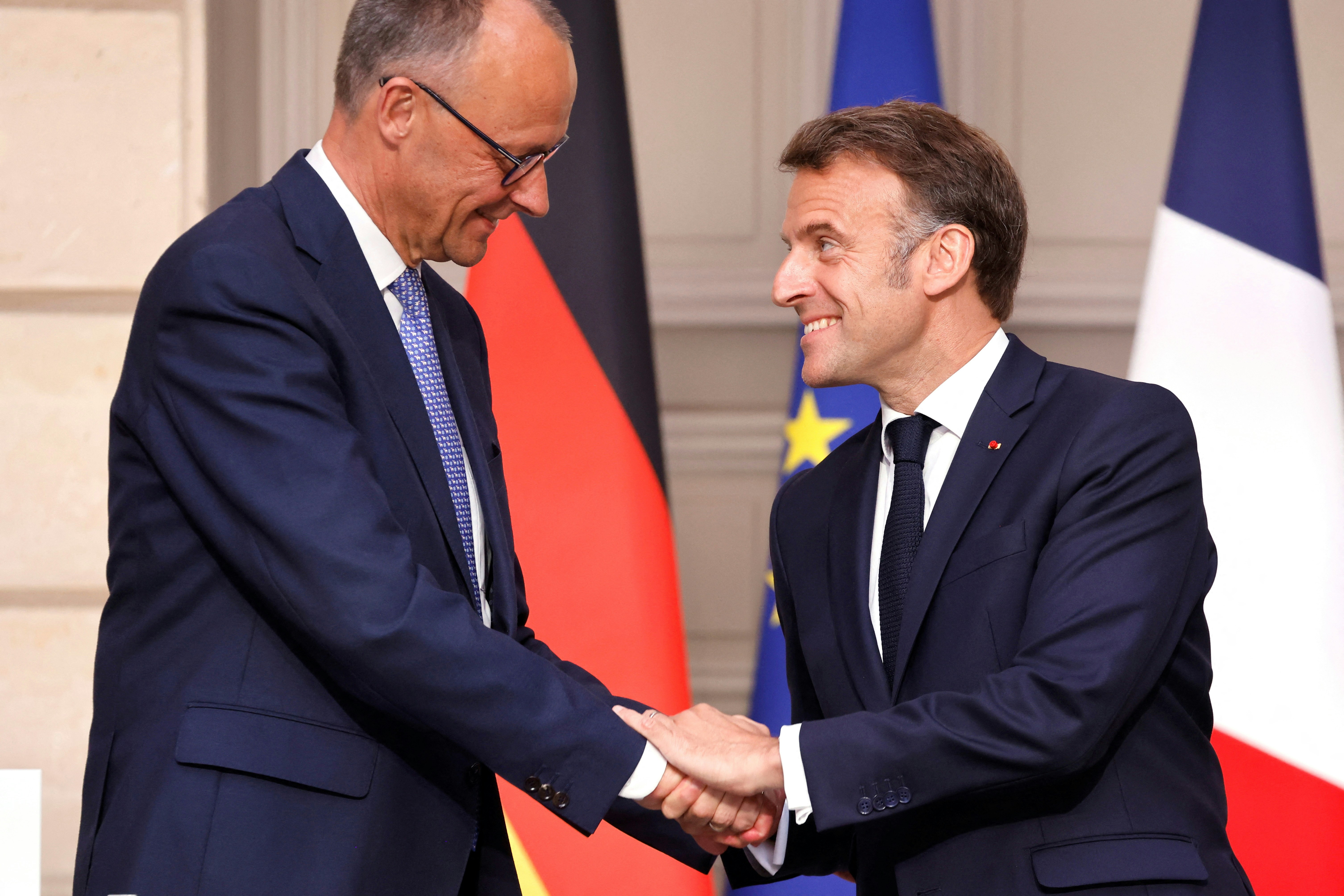 ������Ĭ�ģ�Friedrich Merz���������ռ�춰����Ҋ�������y�R���������˳��Z�؆��·��P�S���֏����W�˵ą^����R�����͸�������(Reuters)