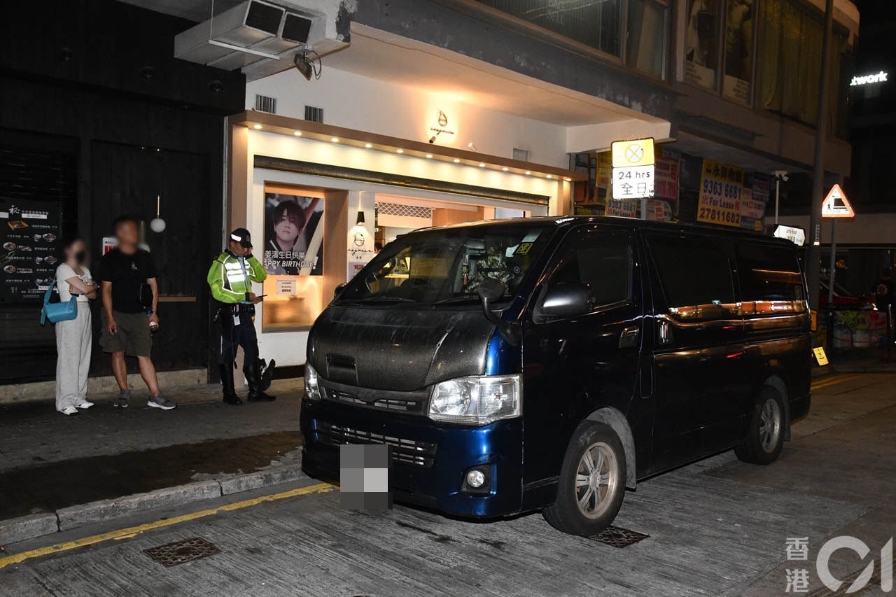 銅鑼灣貨van撞七旬過路婦　傷者腳部骨折一度被困車輪　送院命危