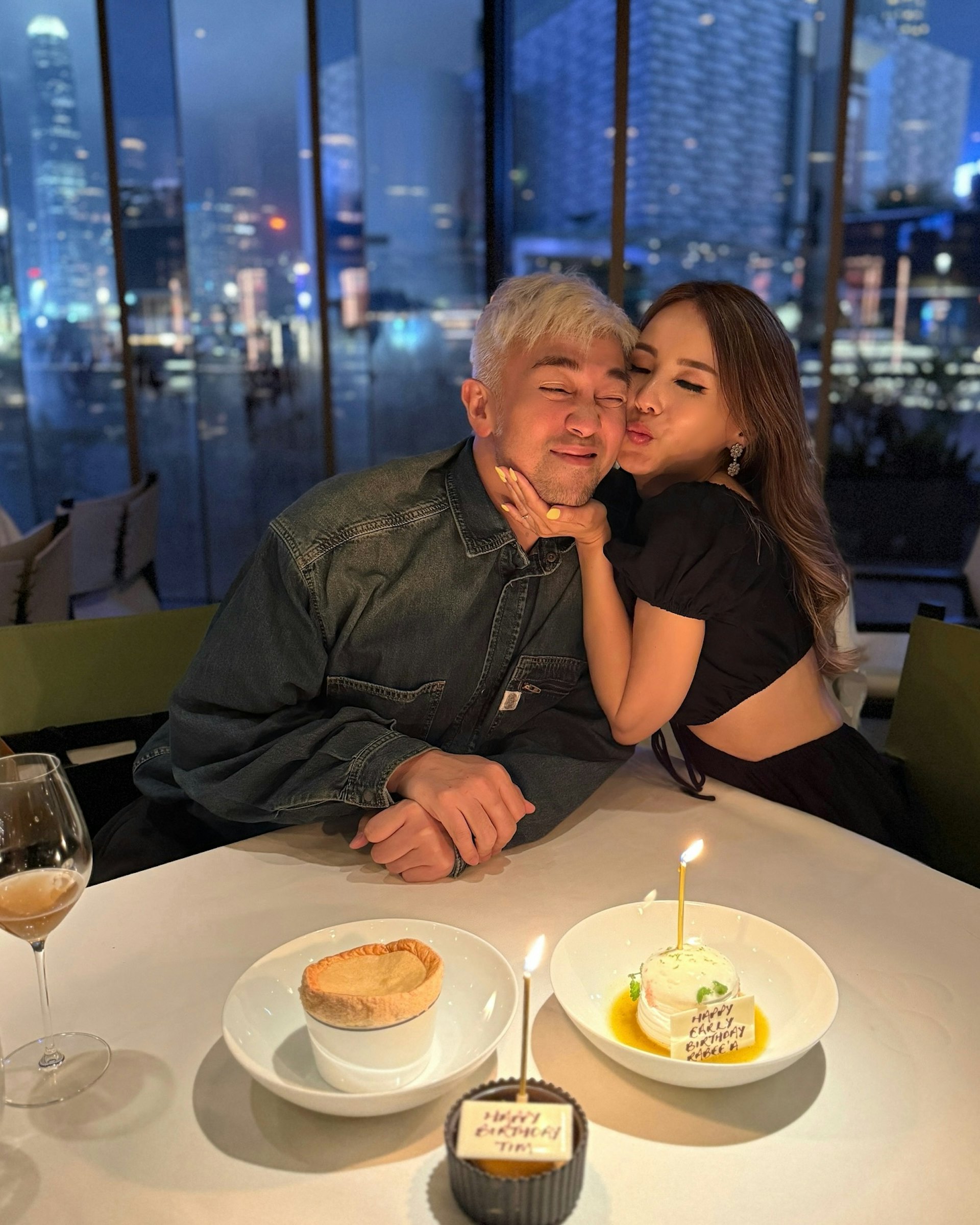 港姐楊洛婷細仔發燒求助中醫,拔罐後迅速恢復元氣 港姐楊洛婷細仔發燒求助中醫,拔罐後迅速恢復元氣