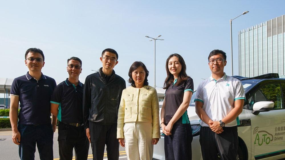 陳美寶指自動車路試下月擴至東涌及數碼港 機場無人小巴年底啟用 陳美寶指自動車路試下月擴至東涌及數碼港 機場無人小巴年底啟用