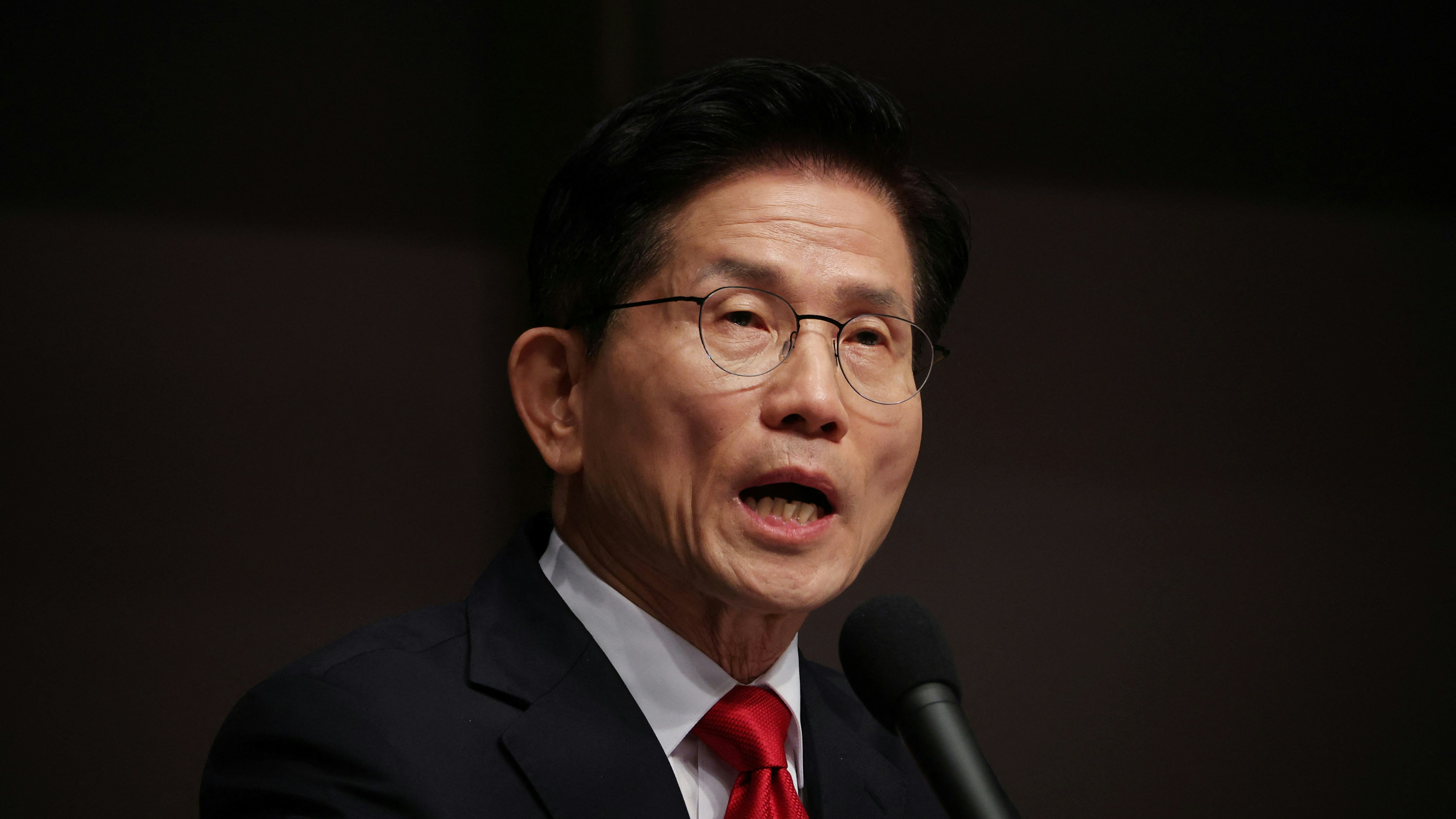 韓國總統選舉｜執政國民力量黨否決換人動議　恢復由金文洙參選