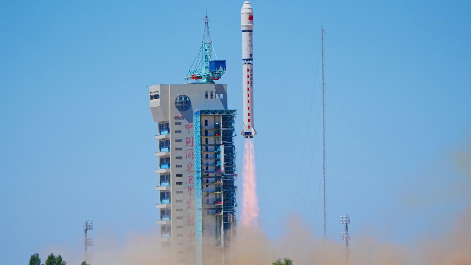 AI上太空|中國發射全球首個太空計算衛星星座 開啟太空計算時代 AI上太空|中國發射全球首個太空計算衛星星座 開啟太空計算時代