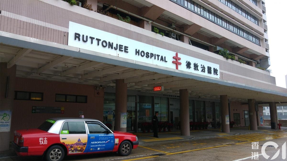 銅鑼灣地盤32歲男工人木梯墮下再撞鐵柱　受傷送院治理