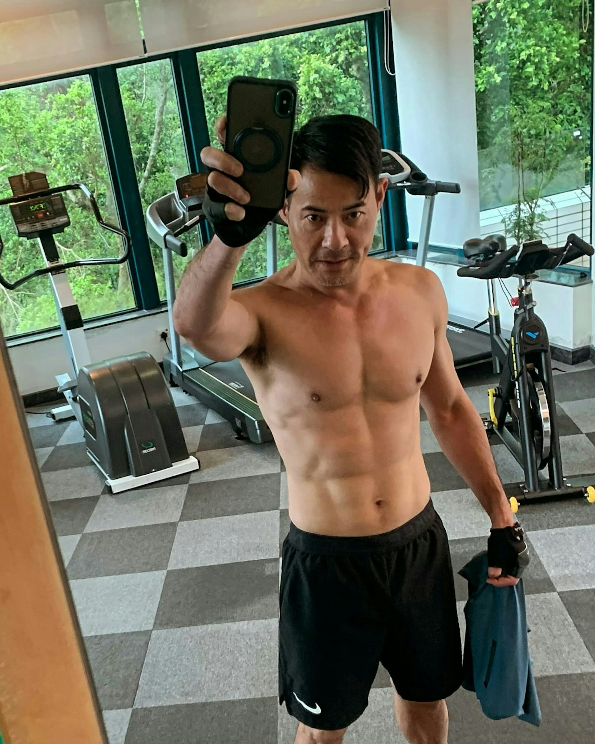 黃智賢一直都Keep住爆肌身形。(IG@benwong1020)