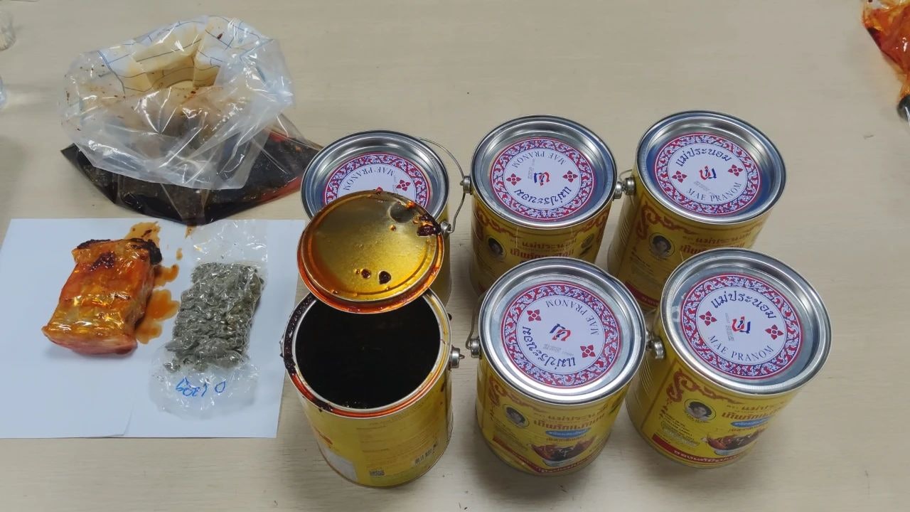 暗藏鐵罐用辣椒醬掩蓋 深圳海關查獲逾14公斤大麻 暗藏鐵罐用辣椒醬掩蓋 深圳海關查獲逾14公斤大麻