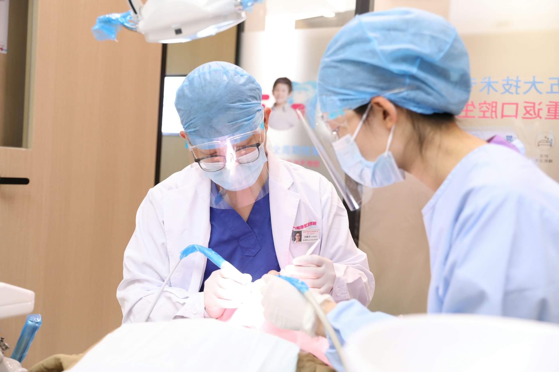 政府甄選的能使用醫療券的大灣區醫療機構,提供的牙科服務具有高品質保障。
