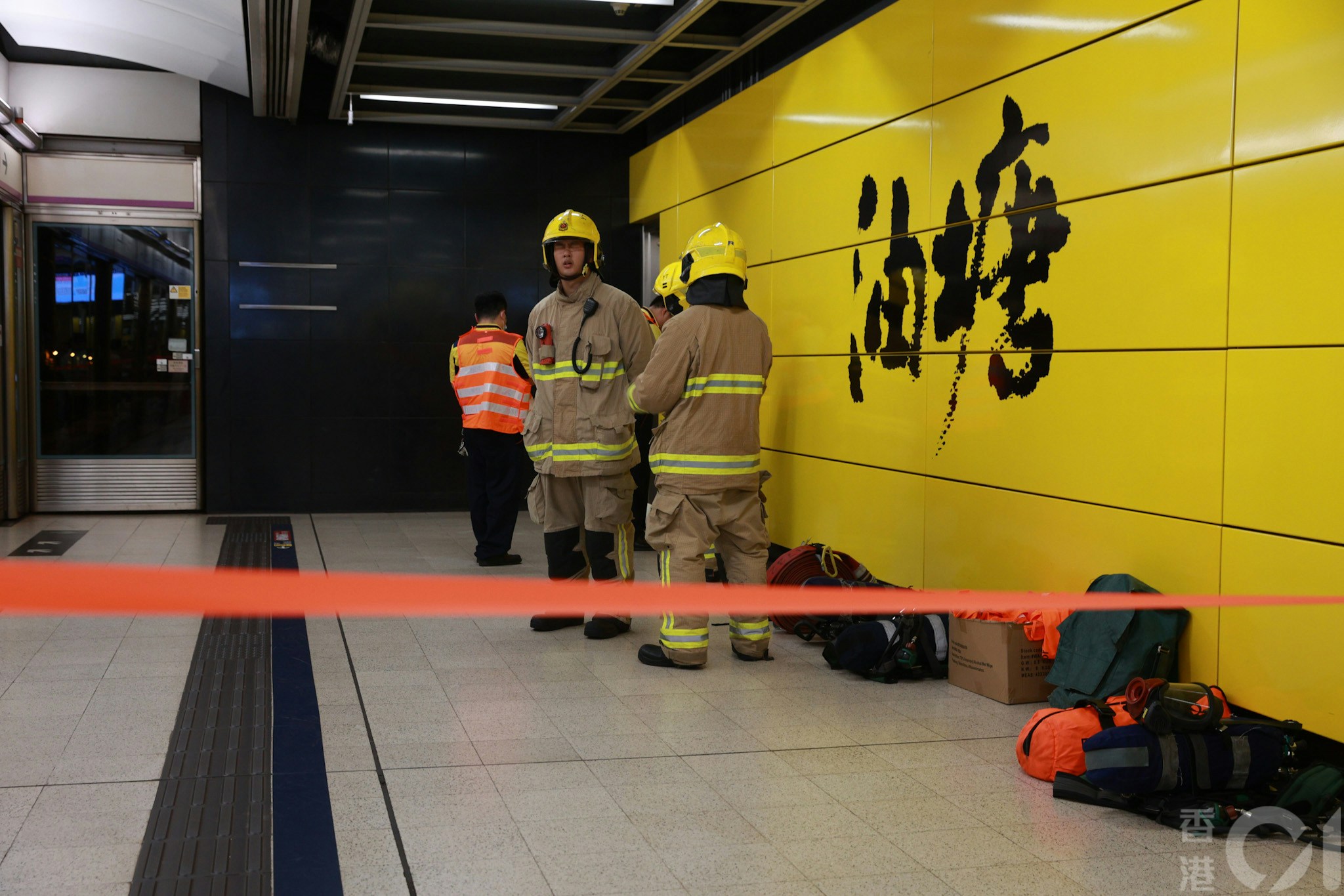 將軍澳綫停駛|港府關注事件 機電署循供電系統列車機件等調查