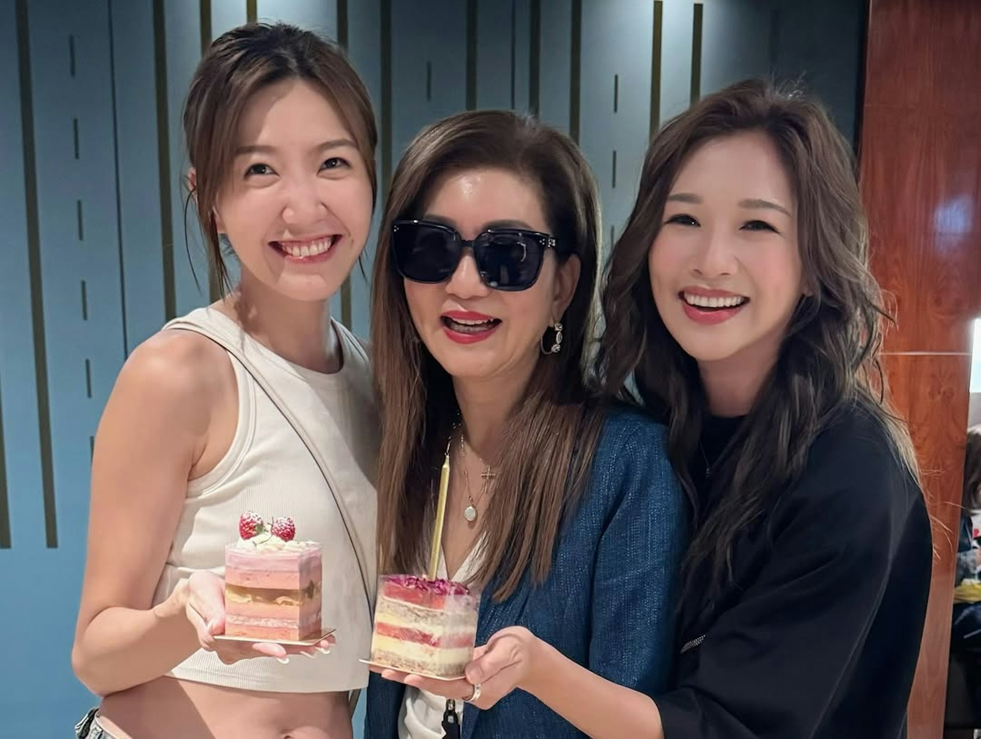 吳若希麥美恩反面22日突然和好去睇林峯演唱會竟笑住搭膊頭合照