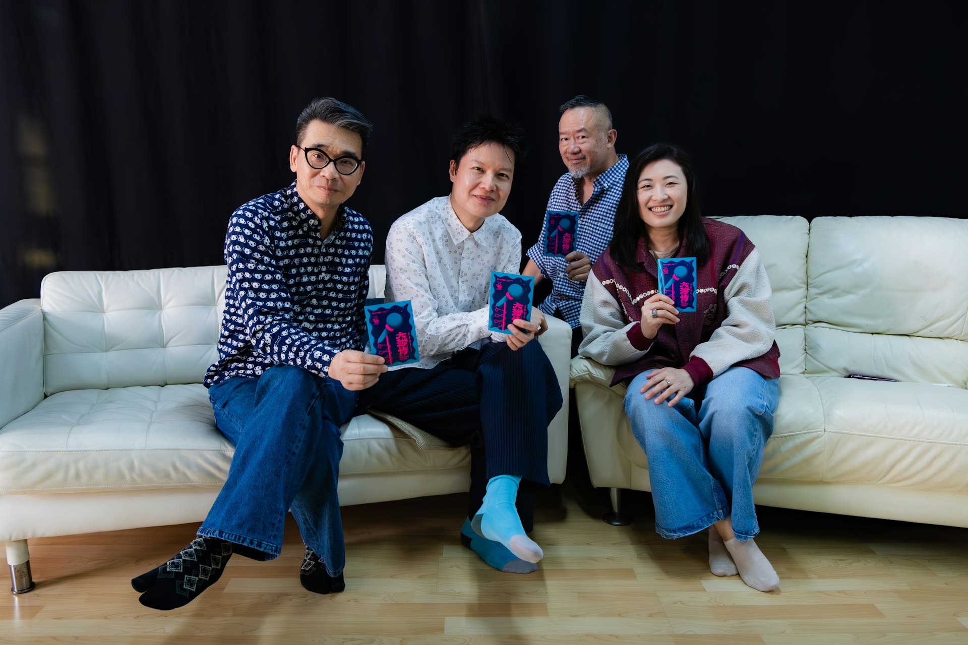 《大殉情‧死都要唱》主創團隊(左起):岑偉宗、高世章、伍宇烈、盧宜均(照片由一舖清唱提供) 《大殉情‧死都要唱》主創團隊(左起):岑偉宗、高世章、伍宇烈、盧宜均(照片由一舖清唱提供)