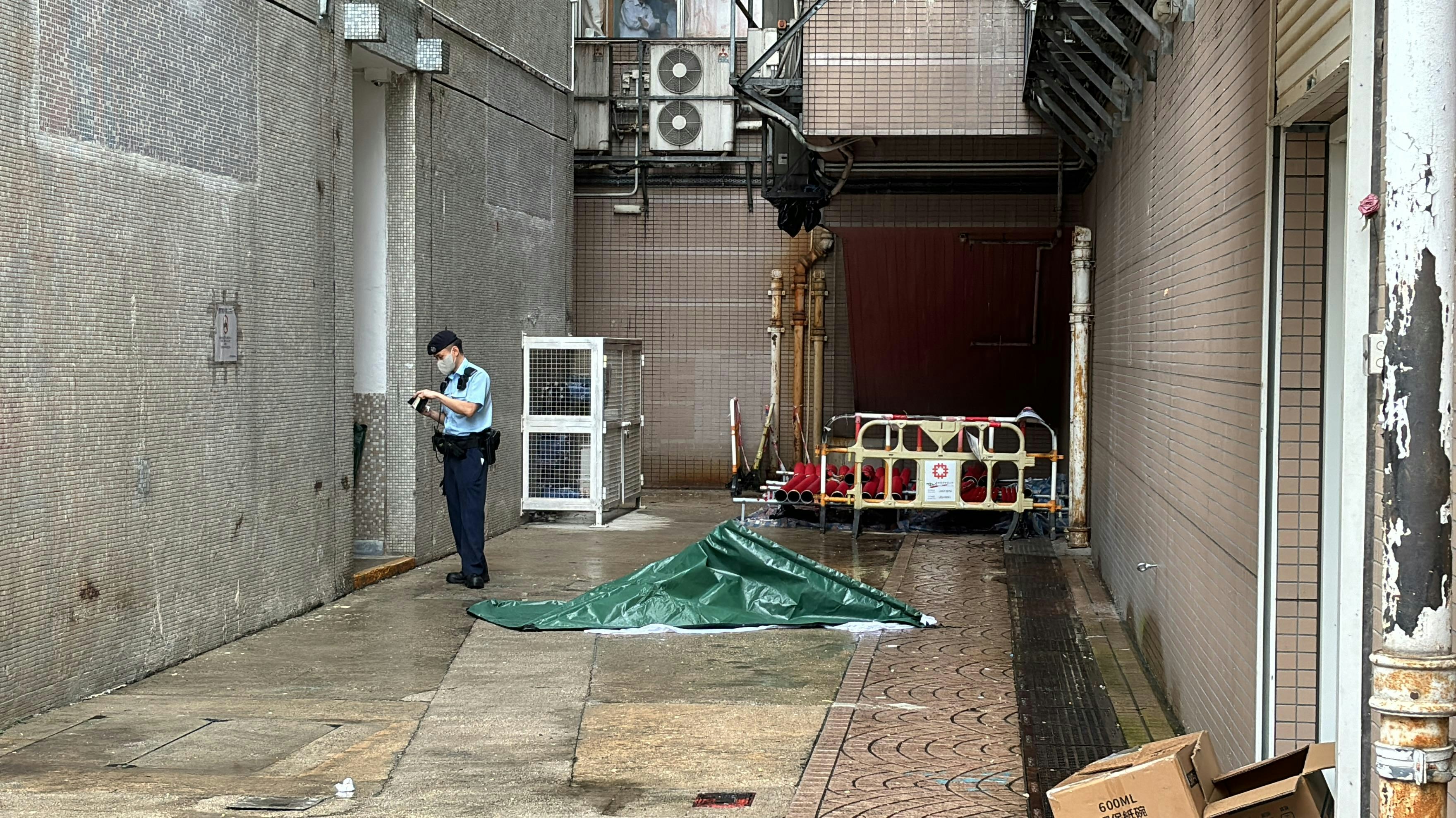 珍惜生命│順利邨利康樓男子墮樓當場不治