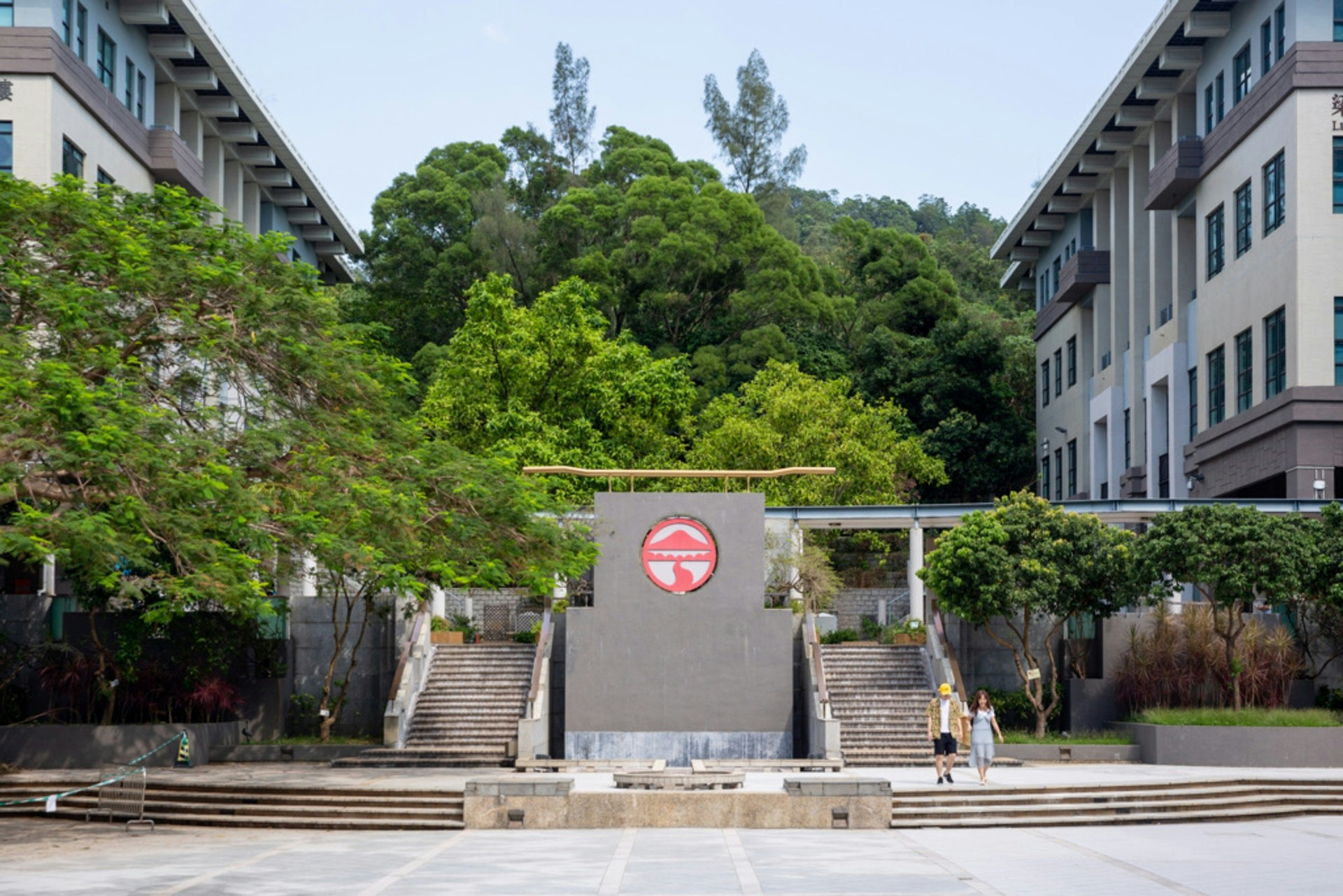 據悉，被捕人為嶺大學生會主要成員。