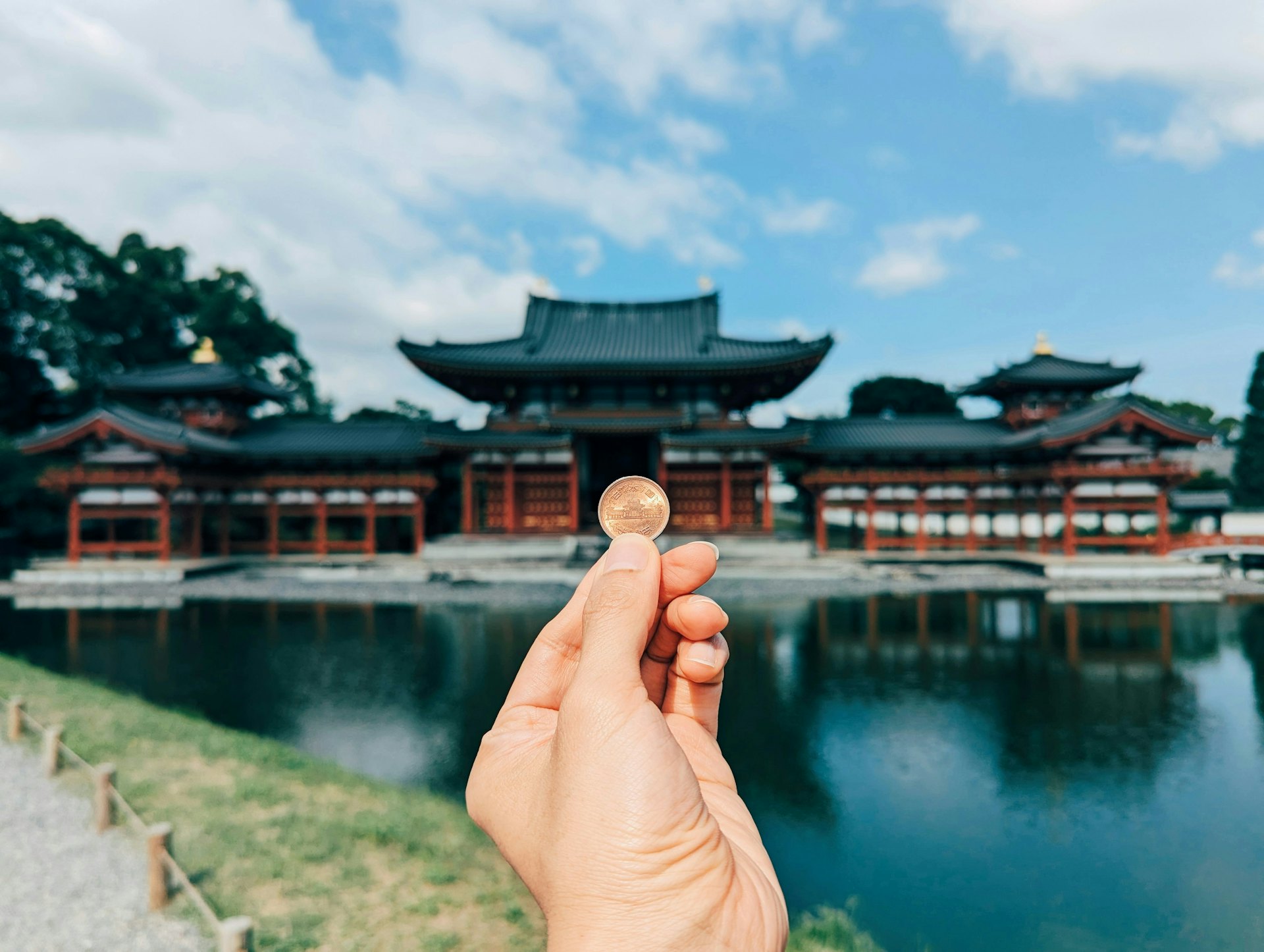 日本旅遊最難用的1元日幣,竟然是廚房小幫手。(unsplash@notethanun) 日本旅遊最難用的1元日幣,竟然是廚房小幫手。(unsplash@notethanun)