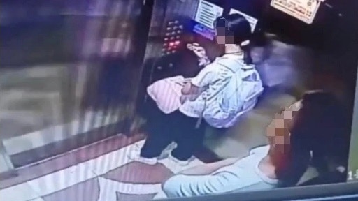 重慶男尾隨女童出入電梯　警方：試圖侵害，已刑拘