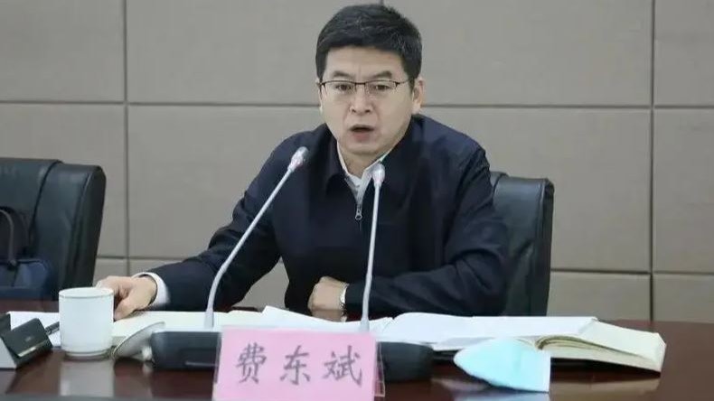 國家鐵路局局長費東斌任上被查 今年落馬中管幹部累計27人 國家鐵路局局長費東斌任上被查 今年落馬中管幹部累計27人