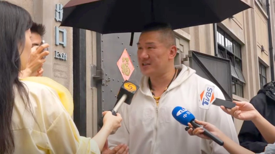 館長表態了!稱兩岸同根同源「自己人」 逛內地歷史紀念館眼濕濕 館長表態了!稱兩岸同根同源「自己人」 逛內地歷史紀念館眼濕濕