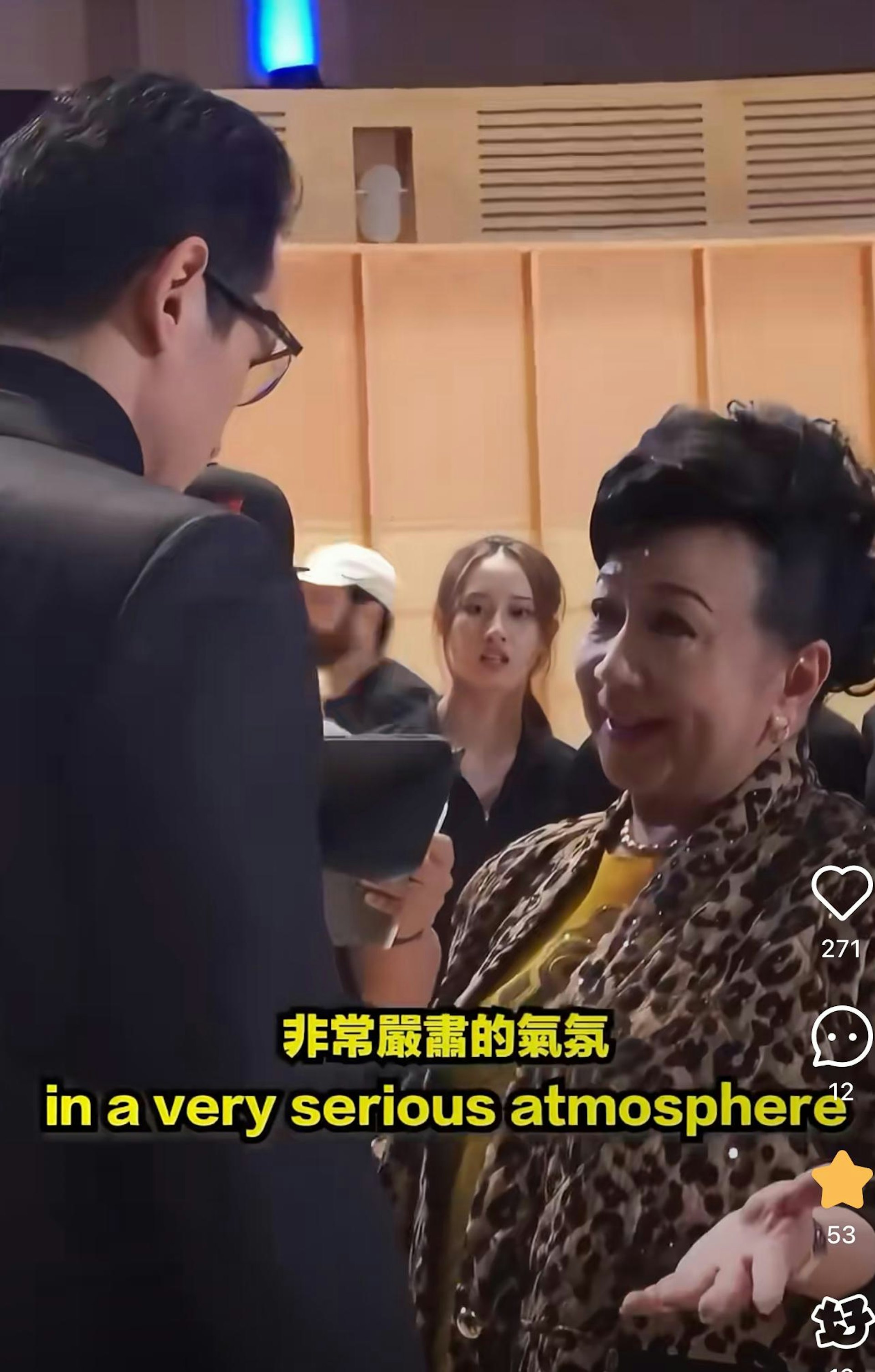 大曬流利英語。(小紅書)