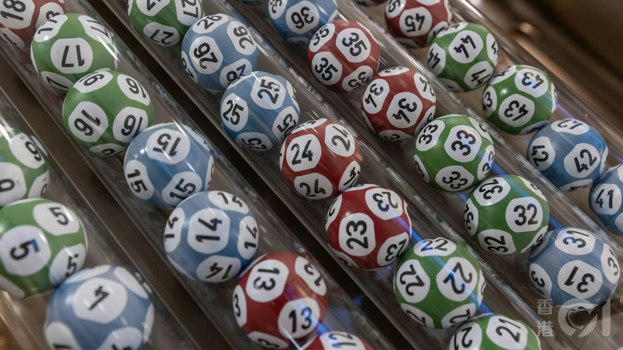 六合彩︱中秋金多寶頭獎無人中 下期一注獨中9800萬 延10.3攪珠