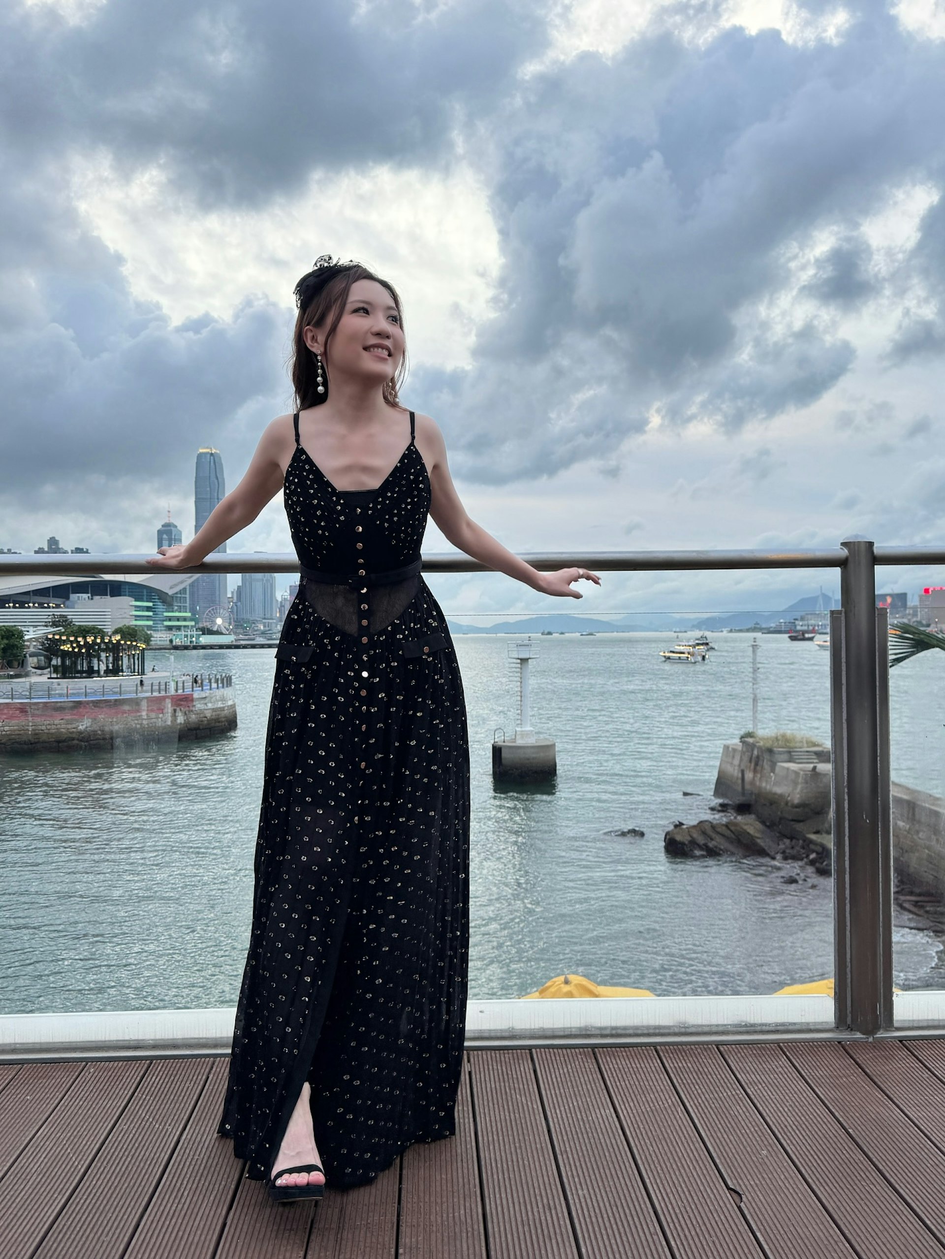 胸骨現形。(IG@dadadawongx)