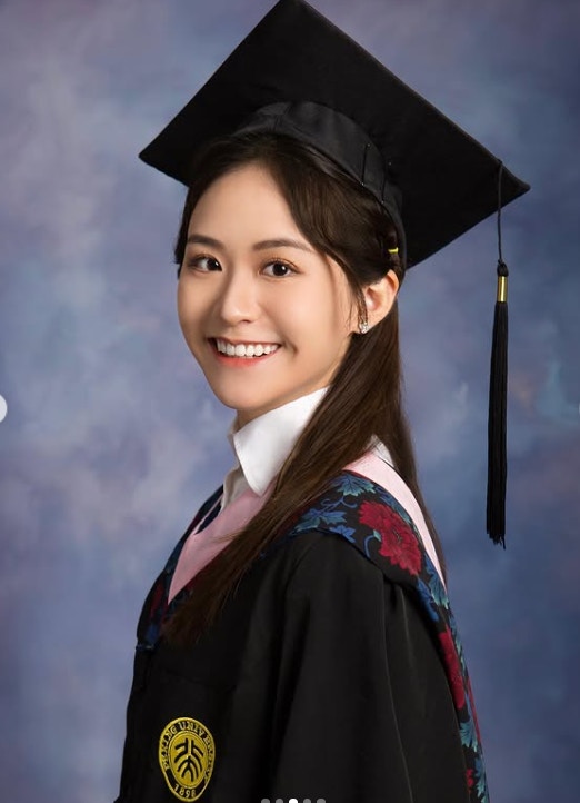莊雅婷放棄英國留學，攻讀北京大學雙學位。（IG@angel.cnt）