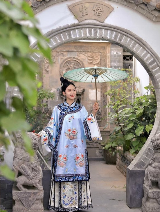 愛不同打扮。（IG@angel.cnt）