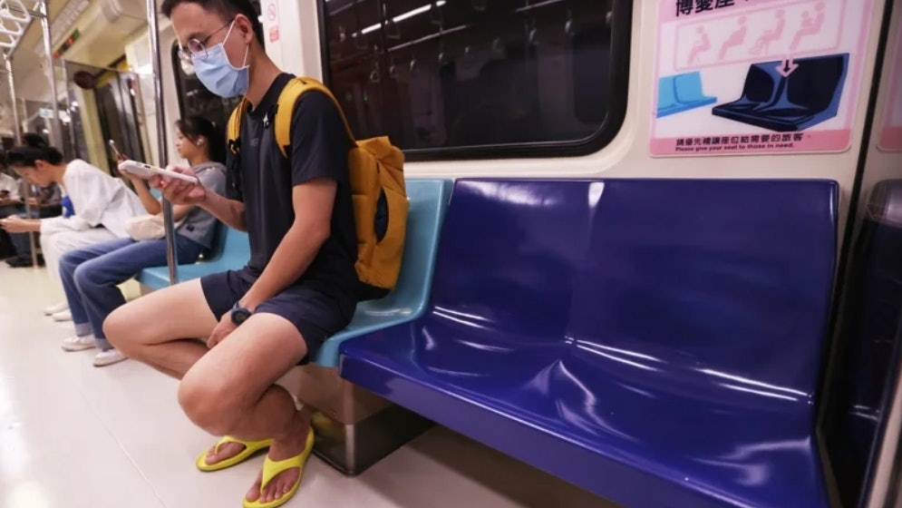 關愛座爭議|台灣改制不再長者優先 醫生批盲抄日本:老人有需要 關愛座爭議|台灣改制不再長者優先 醫生批盲抄日本:老人有需要