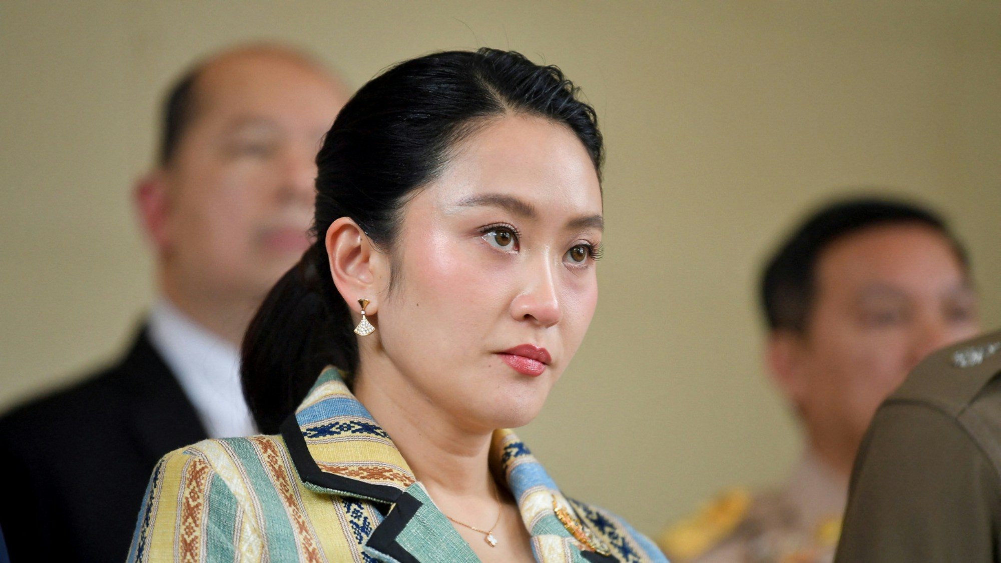 泰國民調:反對黨領袖最受歡迎 佩通坦支持率暴跌