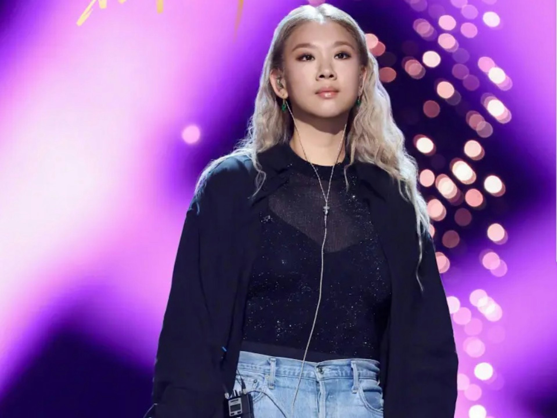 歌手2025|鄭欣宜出師不利拍攝期間發生意外傷及頸部宣布退賽