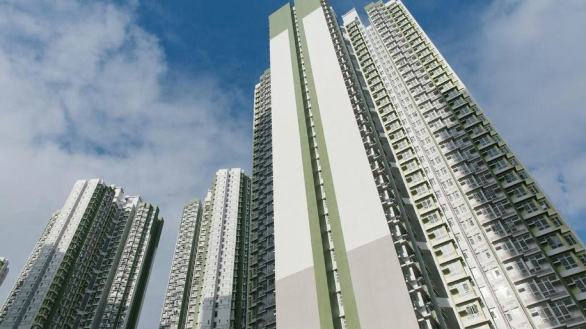 政府設「舉報濫用公屋獎」,實名成功舉報者可獲發獎金3,000元及感謝狀。(資料圖片)