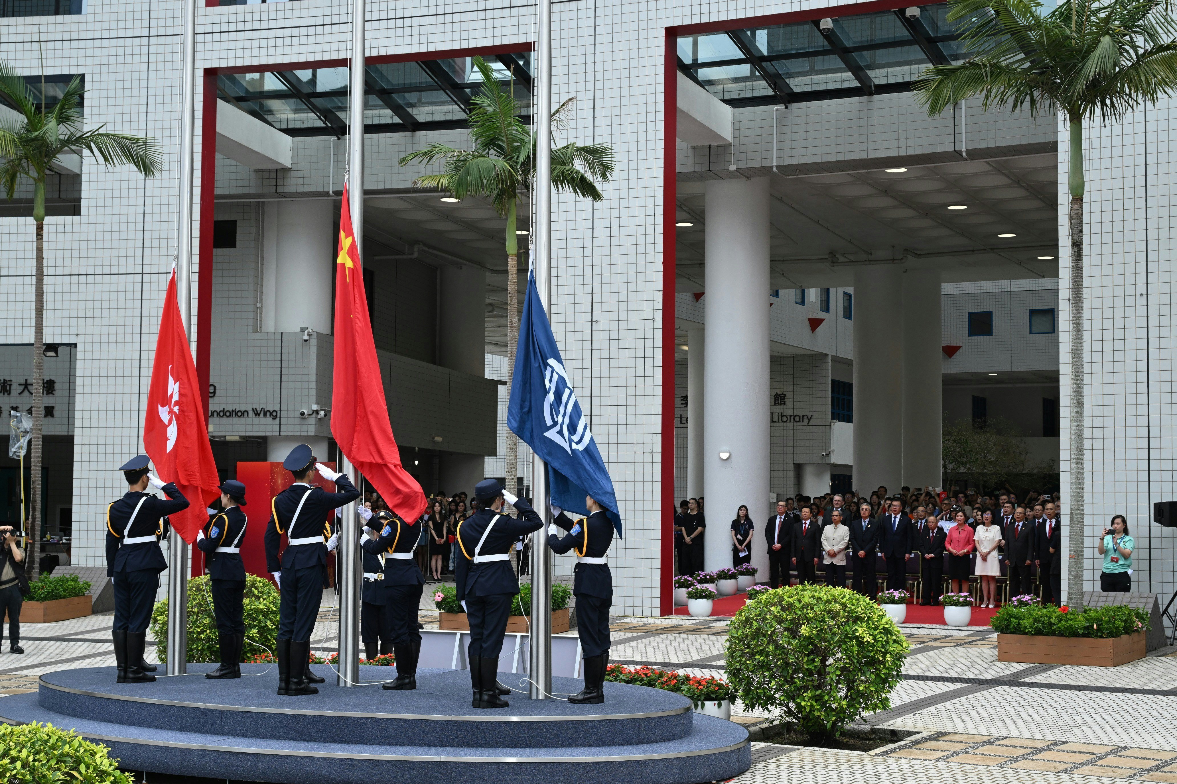 七一|9間大學舉行升旗禮 科大國旗護衛隊首度亮相