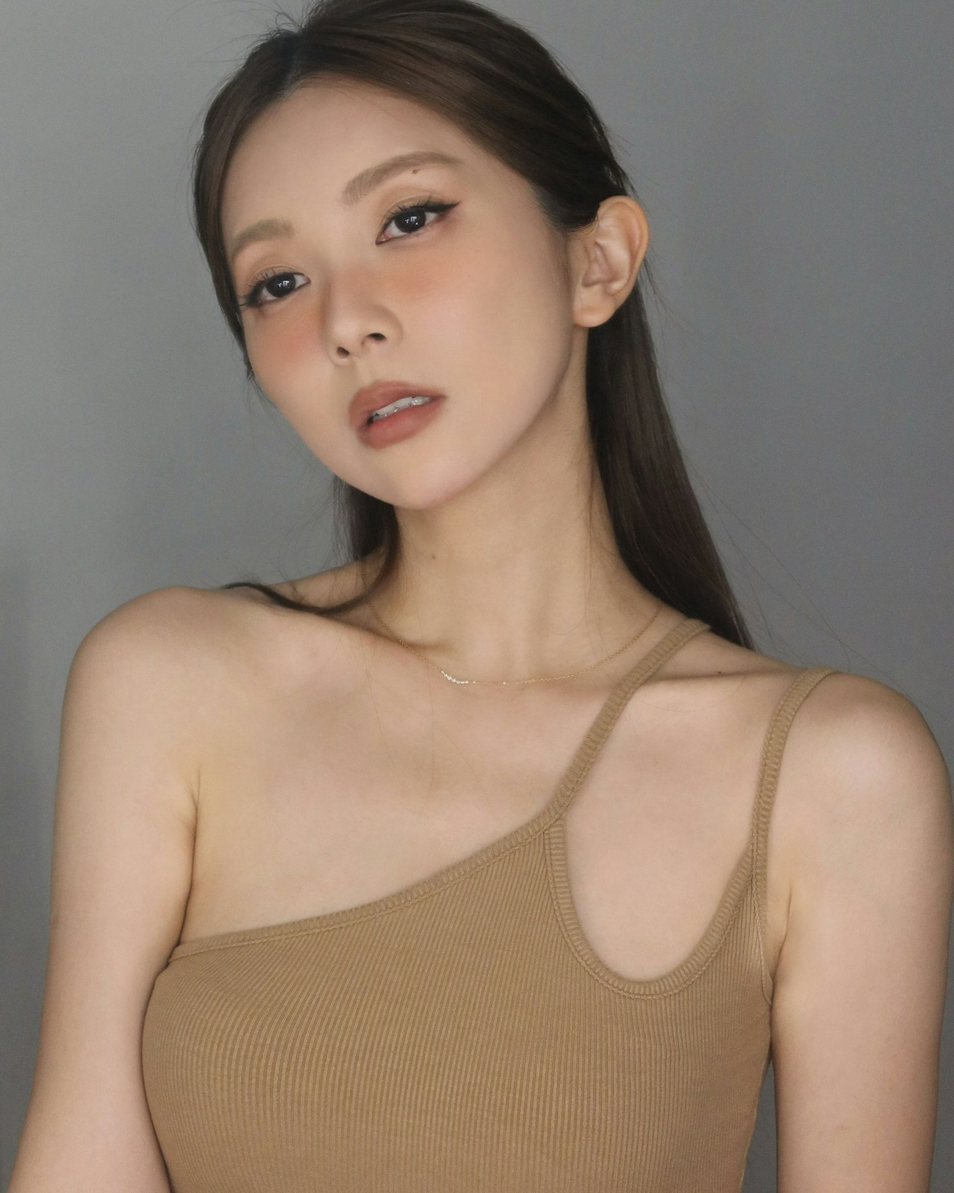 Karen指自己發現男友出軌後,二人嘗試修補關係,但卻被男方隔絕。(IG@__hoching05x2)