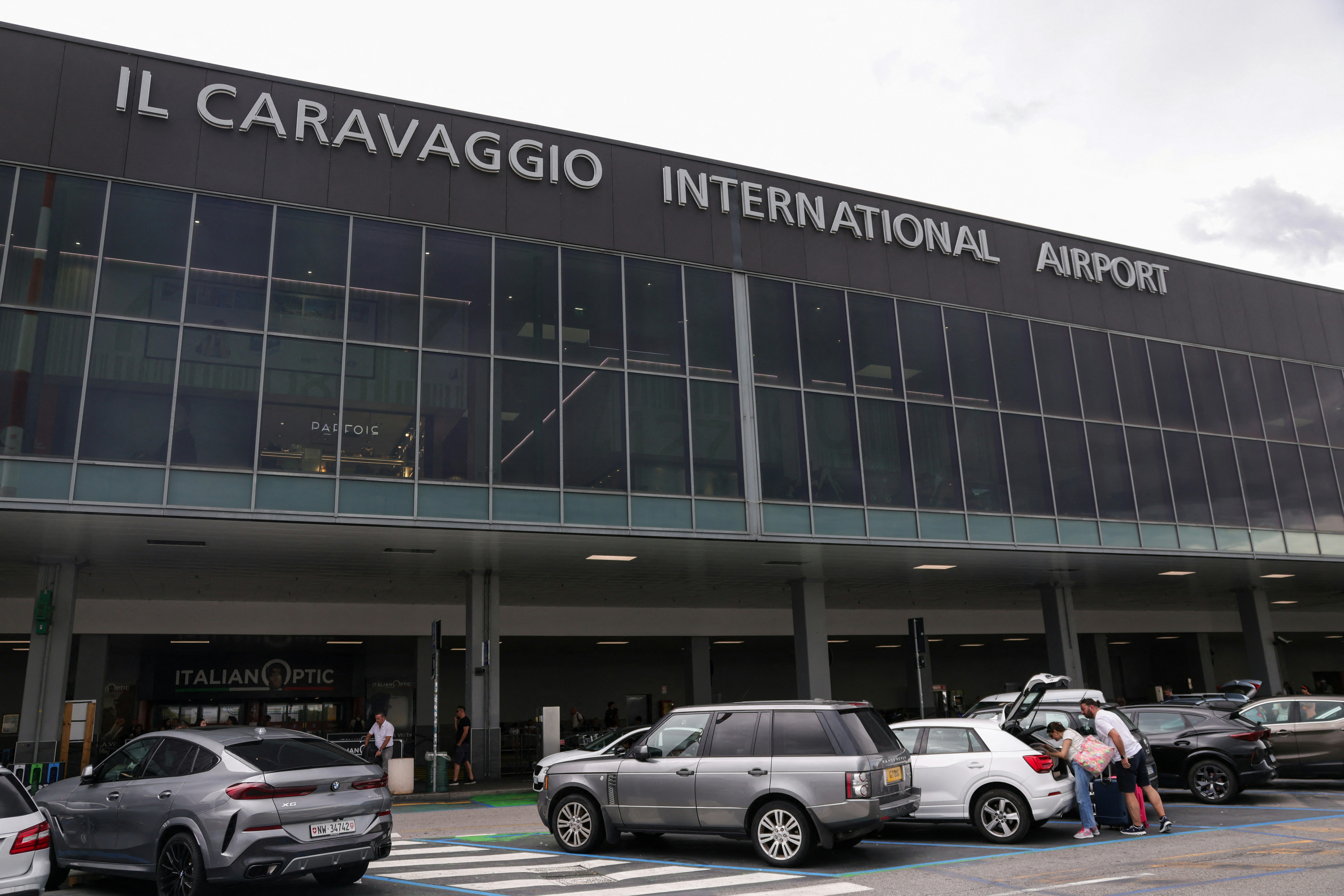 意大利貝加莫（Bergamo）機場周二（7月8日）有一名男子在飛機準備起飛期間被吸入引擎身亡，機場一度暫停運行。（Reuters）