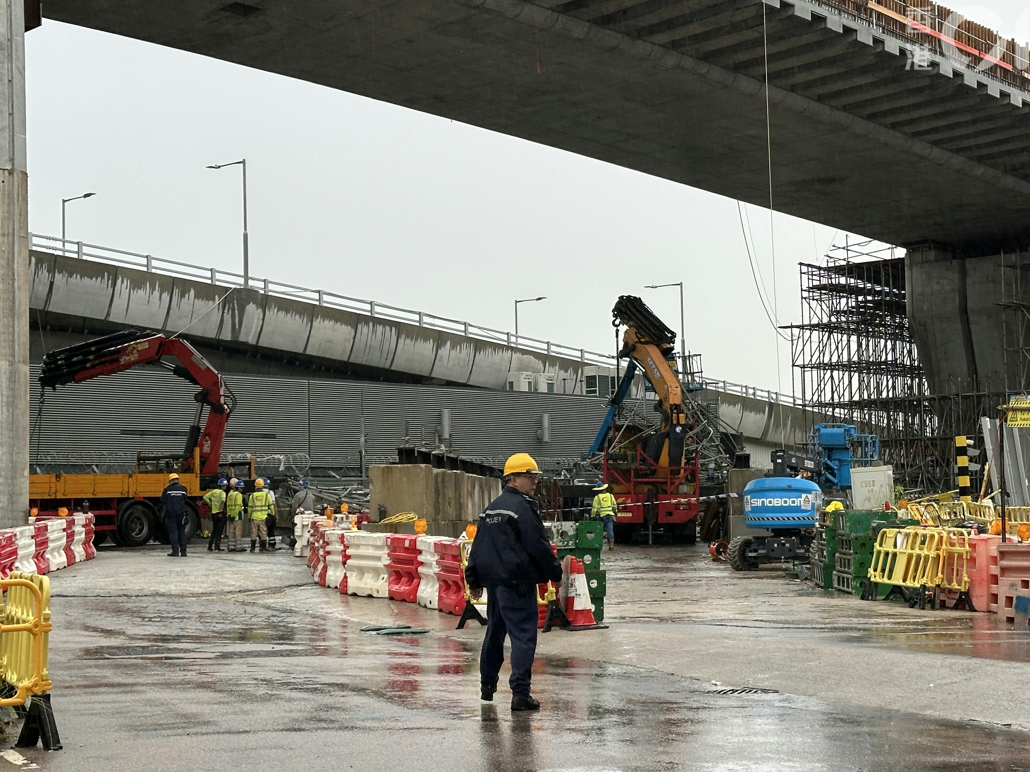 現場為順匯路與順輝路附近港珠澳大橋香港口岸建築地盤。（王譯揚攝）