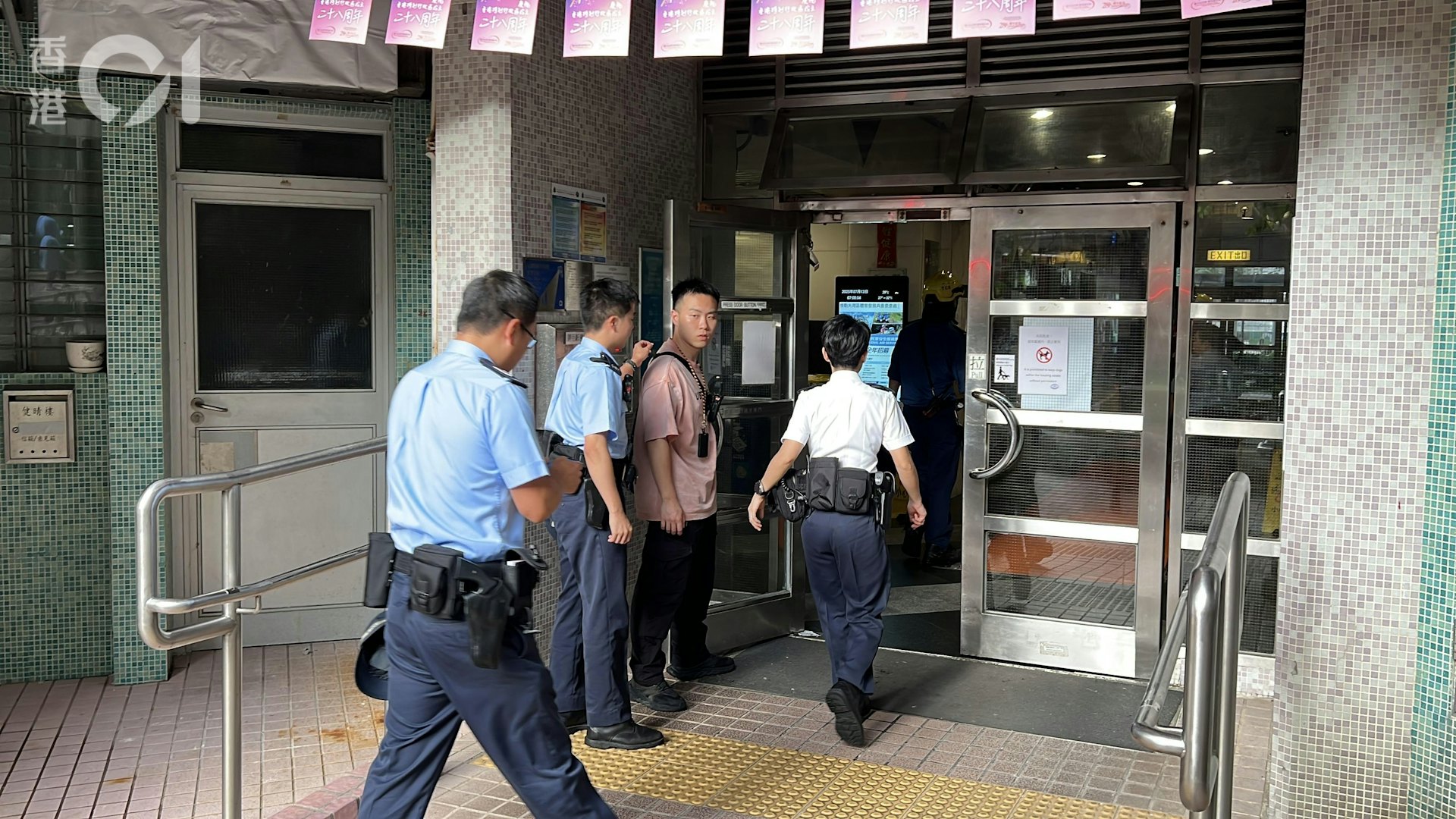 警員到場調查。(李家傑攝)