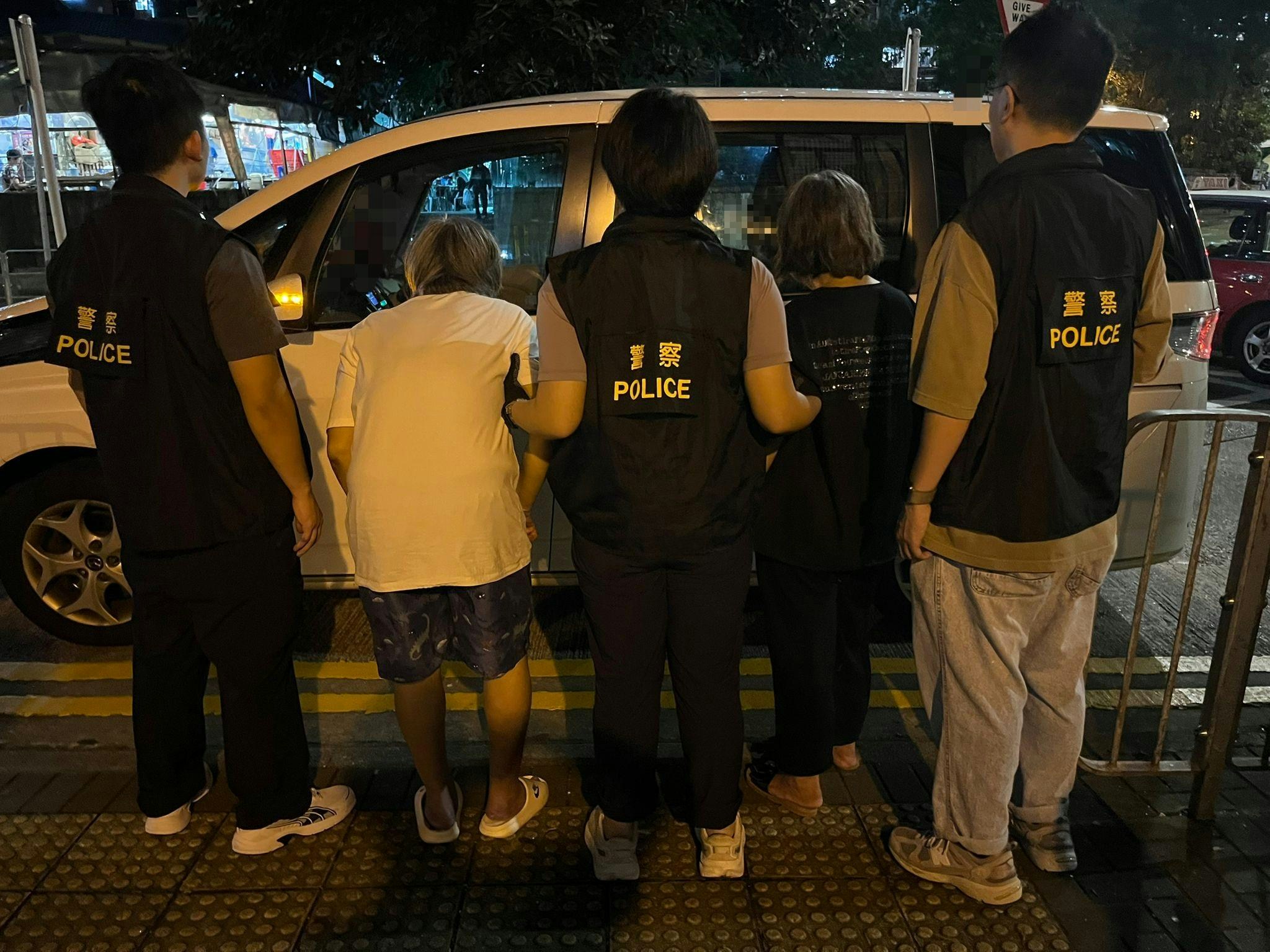 警黃大仙下邨掃毒拘兩名六旬婦 檢太空油及白粉等毒品