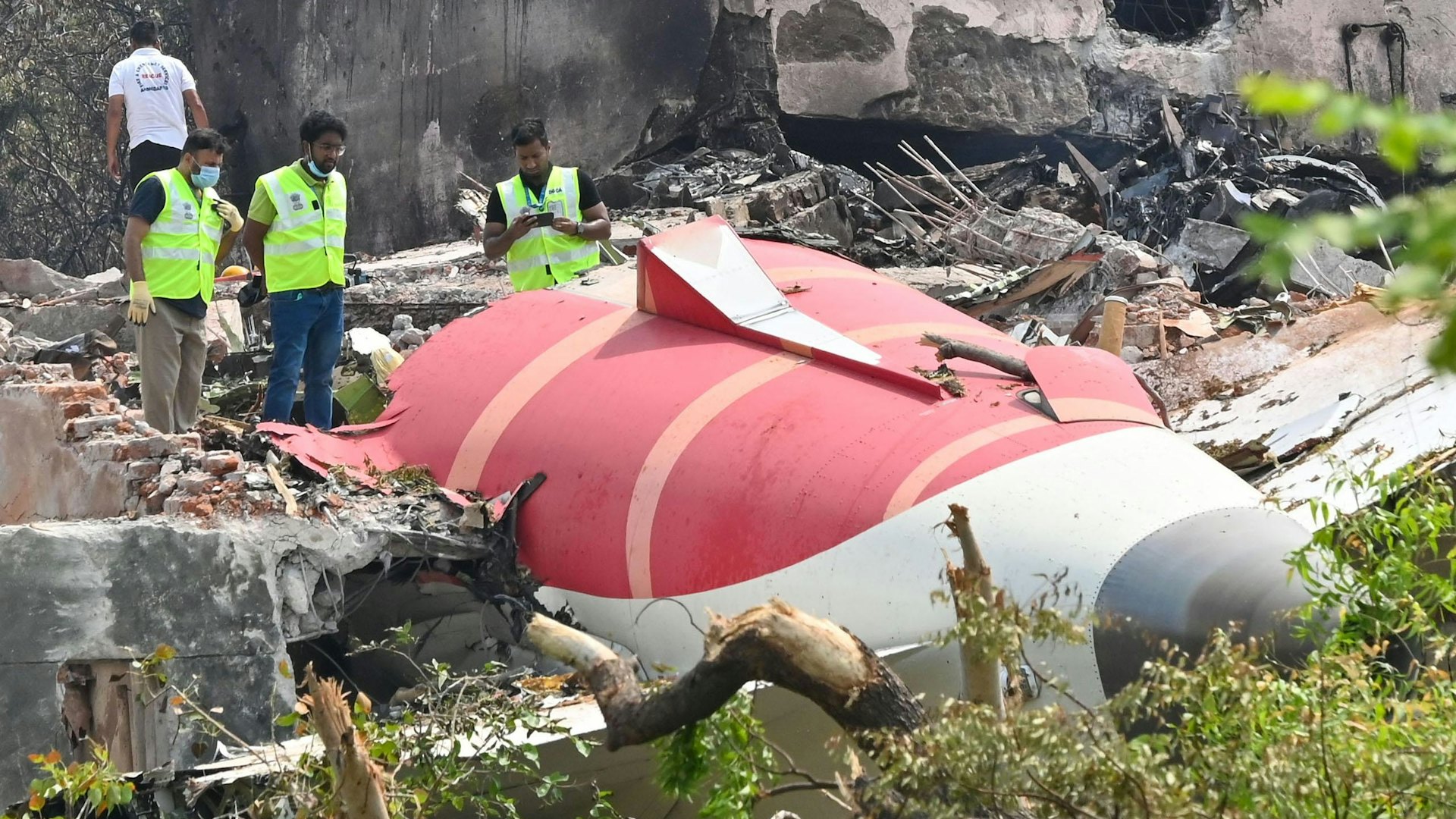 印航空難|機長被指關閉燃油開關?印度航空事故調查局:言之尚早 印航空難|機長被指關閉燃油開關?印度航空事故調查局:言之尚早