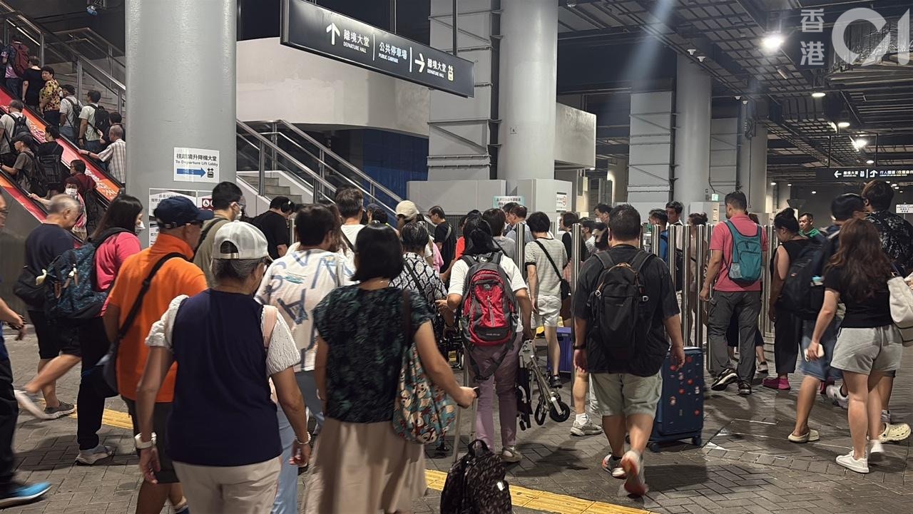 颱風韋帕|周六北上港人僅跌一成 內地訪客竟「逆市」上升
