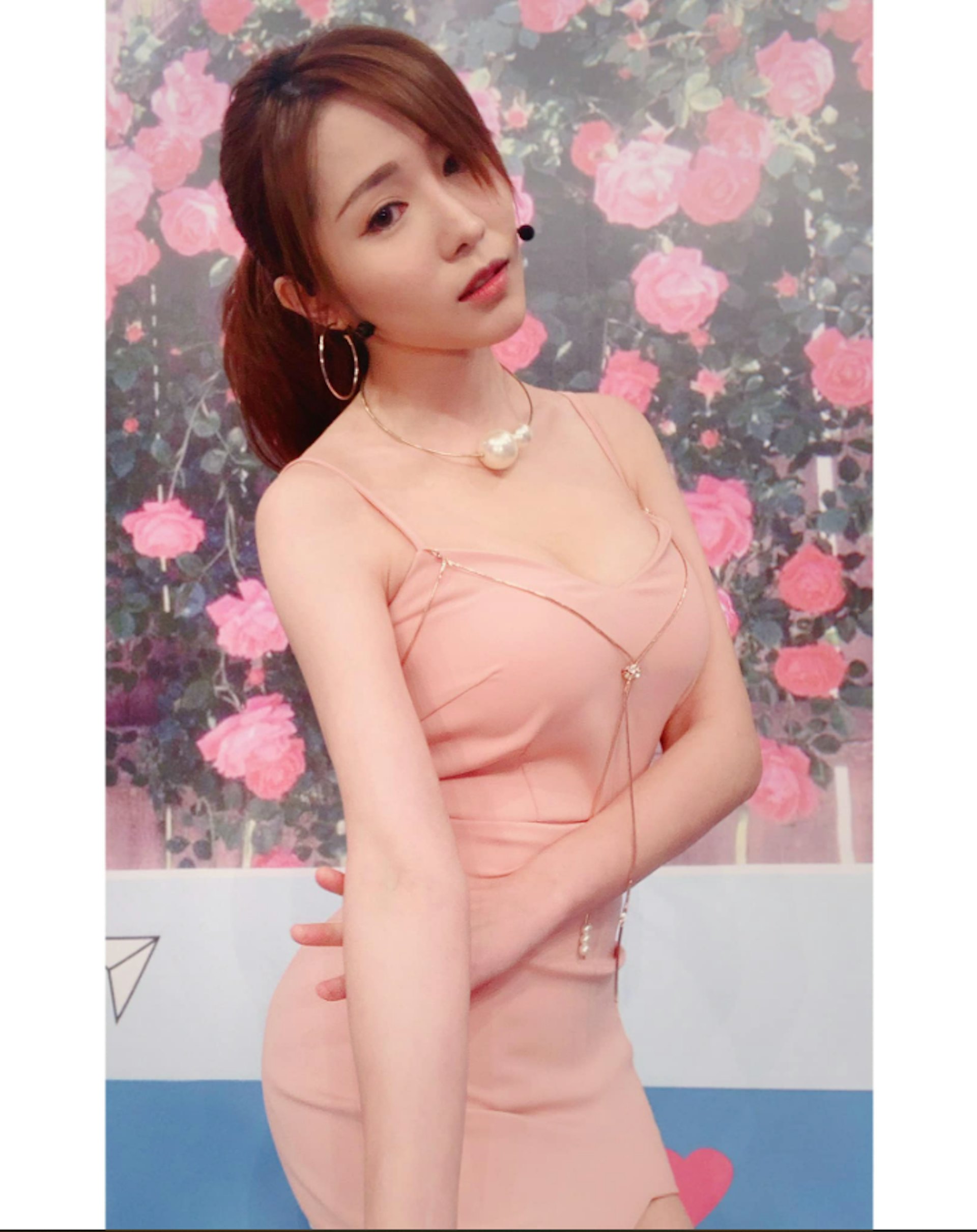 刘芷伊(ig@chavelle_liu)
