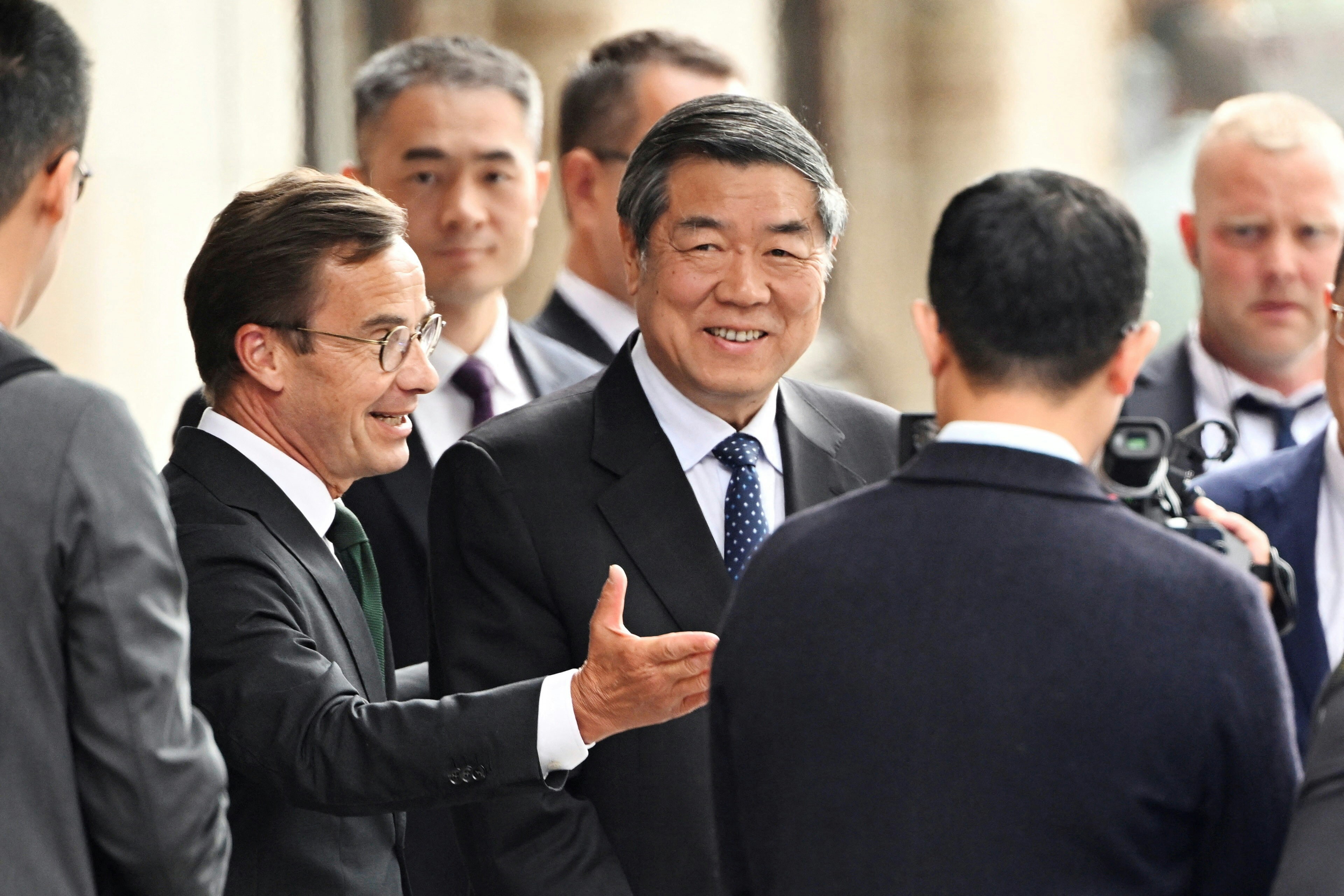 中美关税谈判再延90天 轮到中国对美国施压了